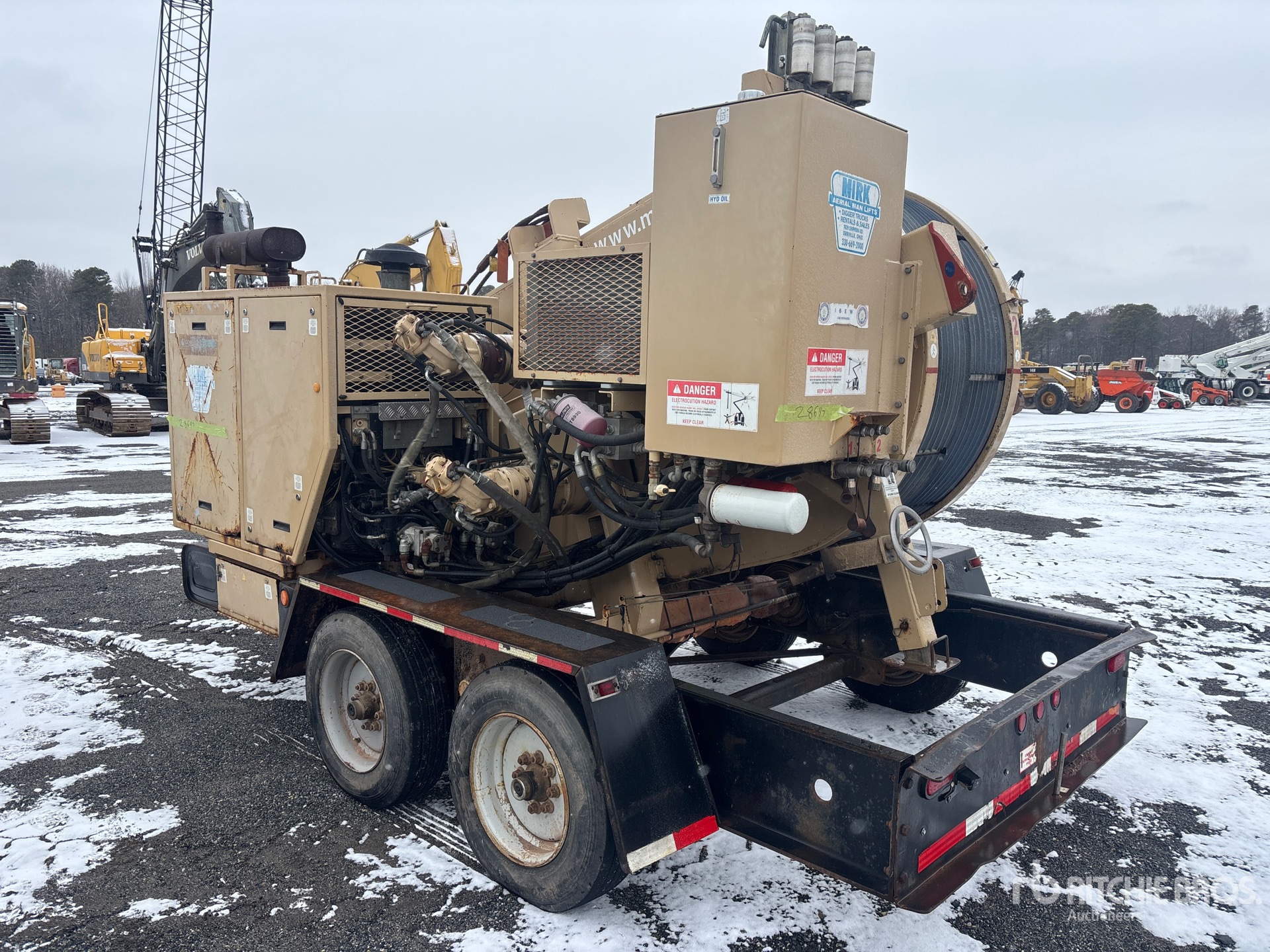 General Appearance with Bild, Ecke hinten links