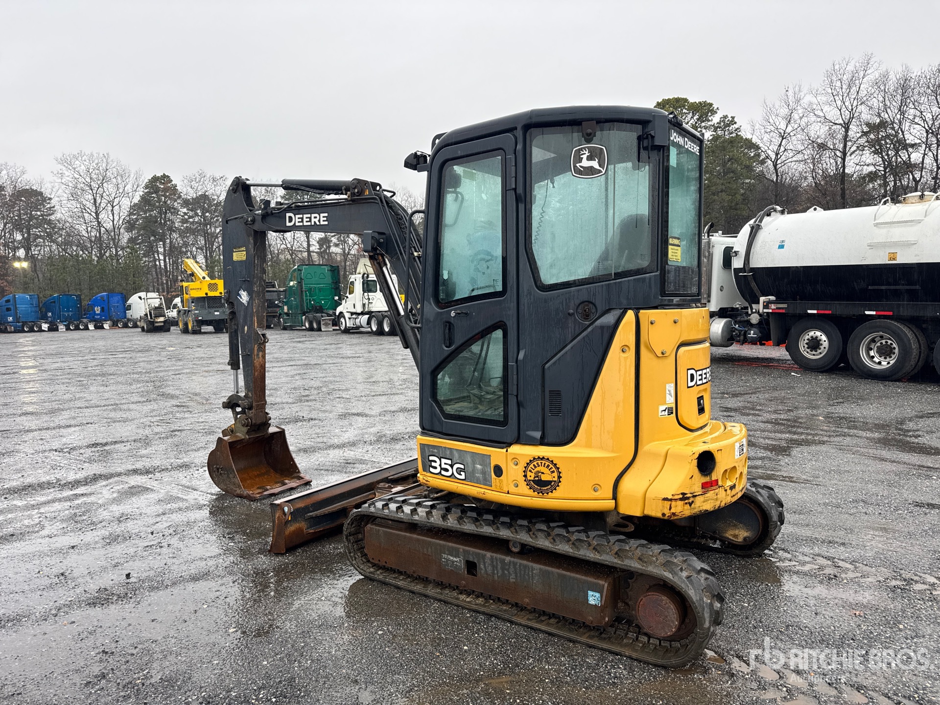 General Appearance with Picture, Left Rear Corner