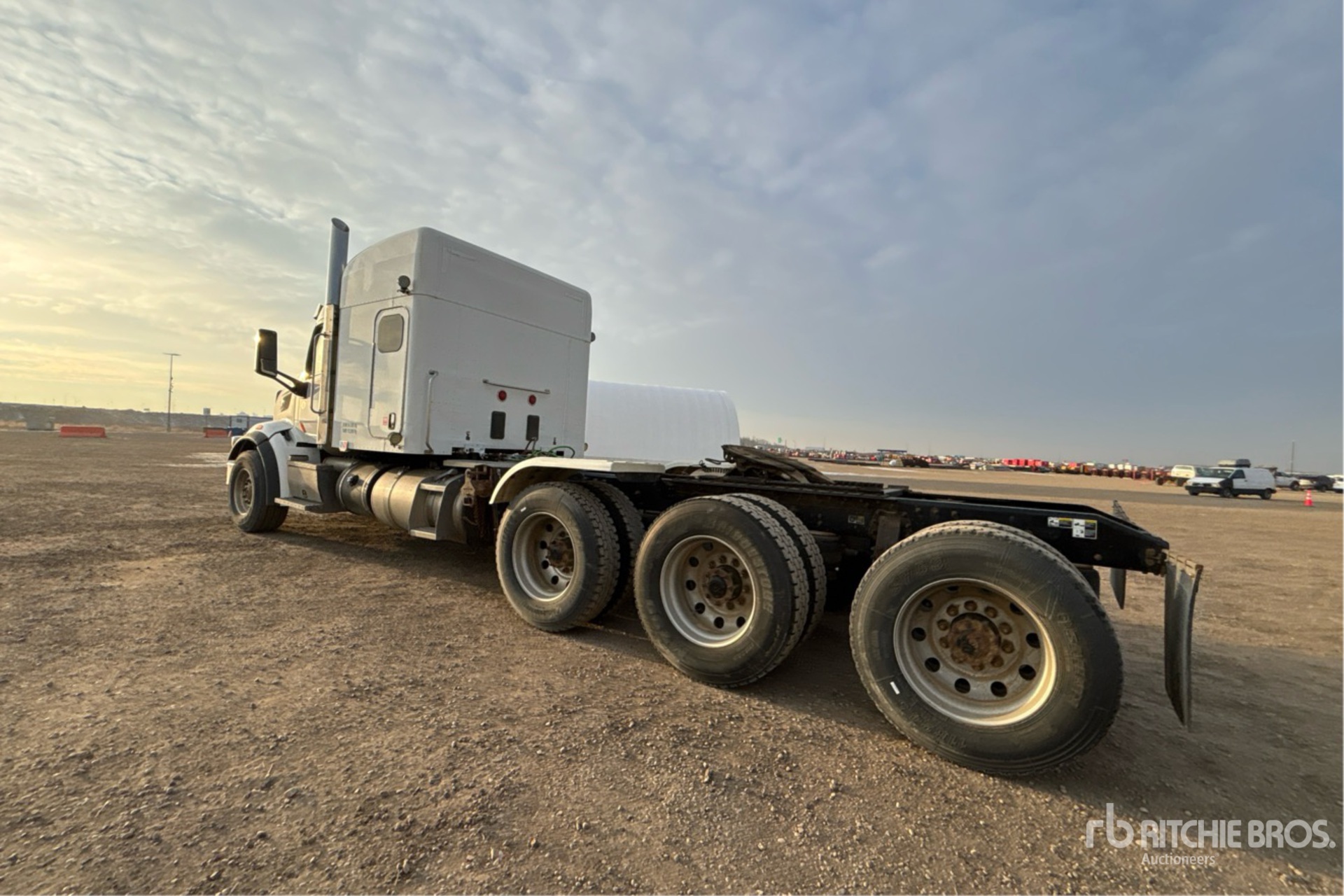 General Appearance with Imagen: esquina trasera izquierda