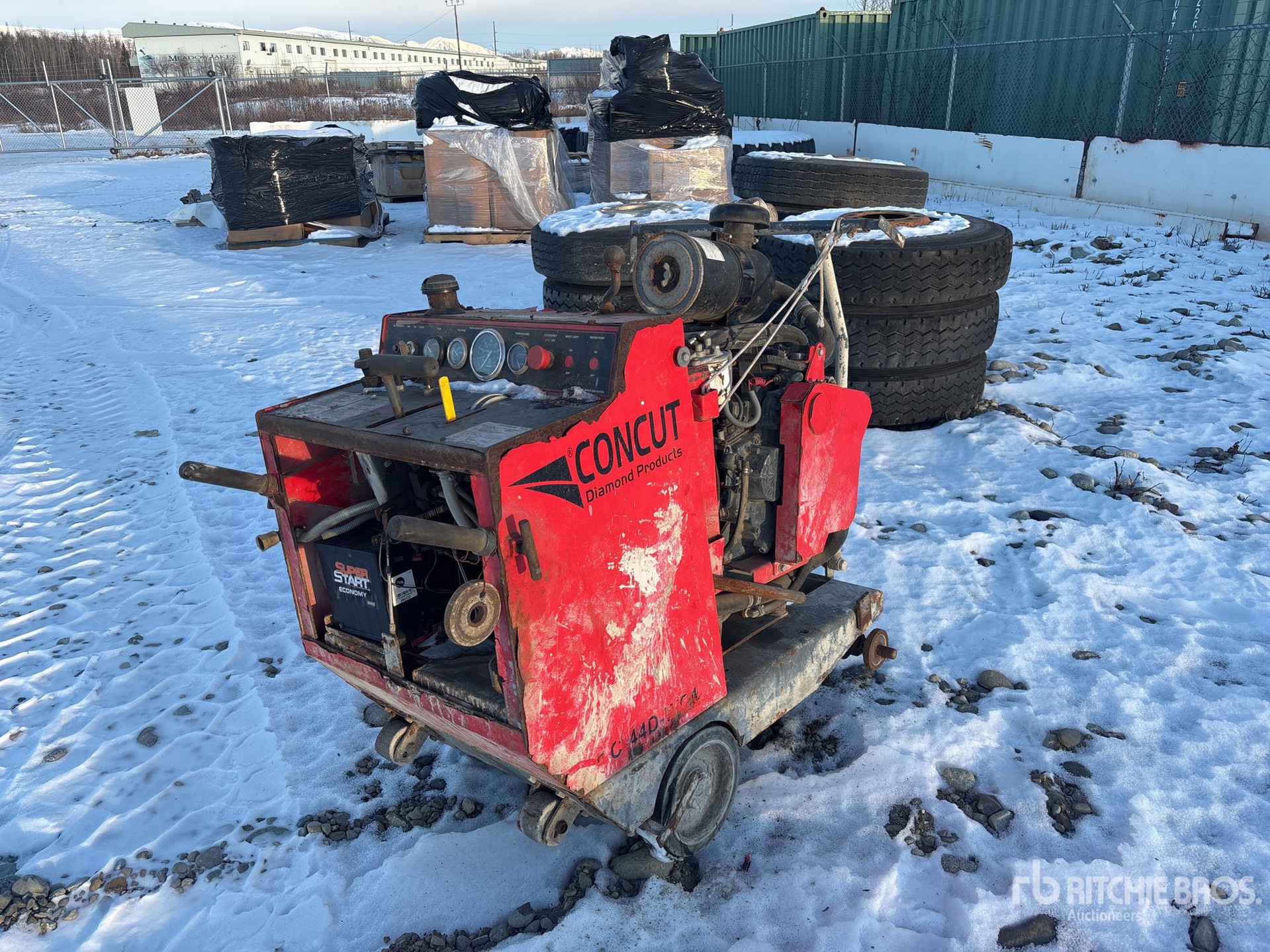 General Appearance with Picture, Left Front Corner