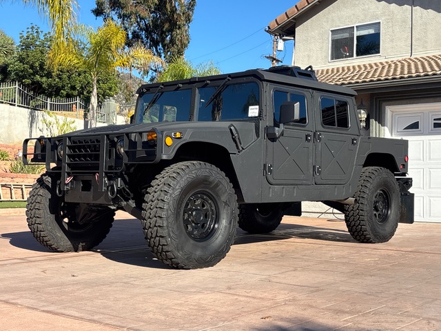 2008 AM General HMMWV 4 Door Hard Top w/Truck Body