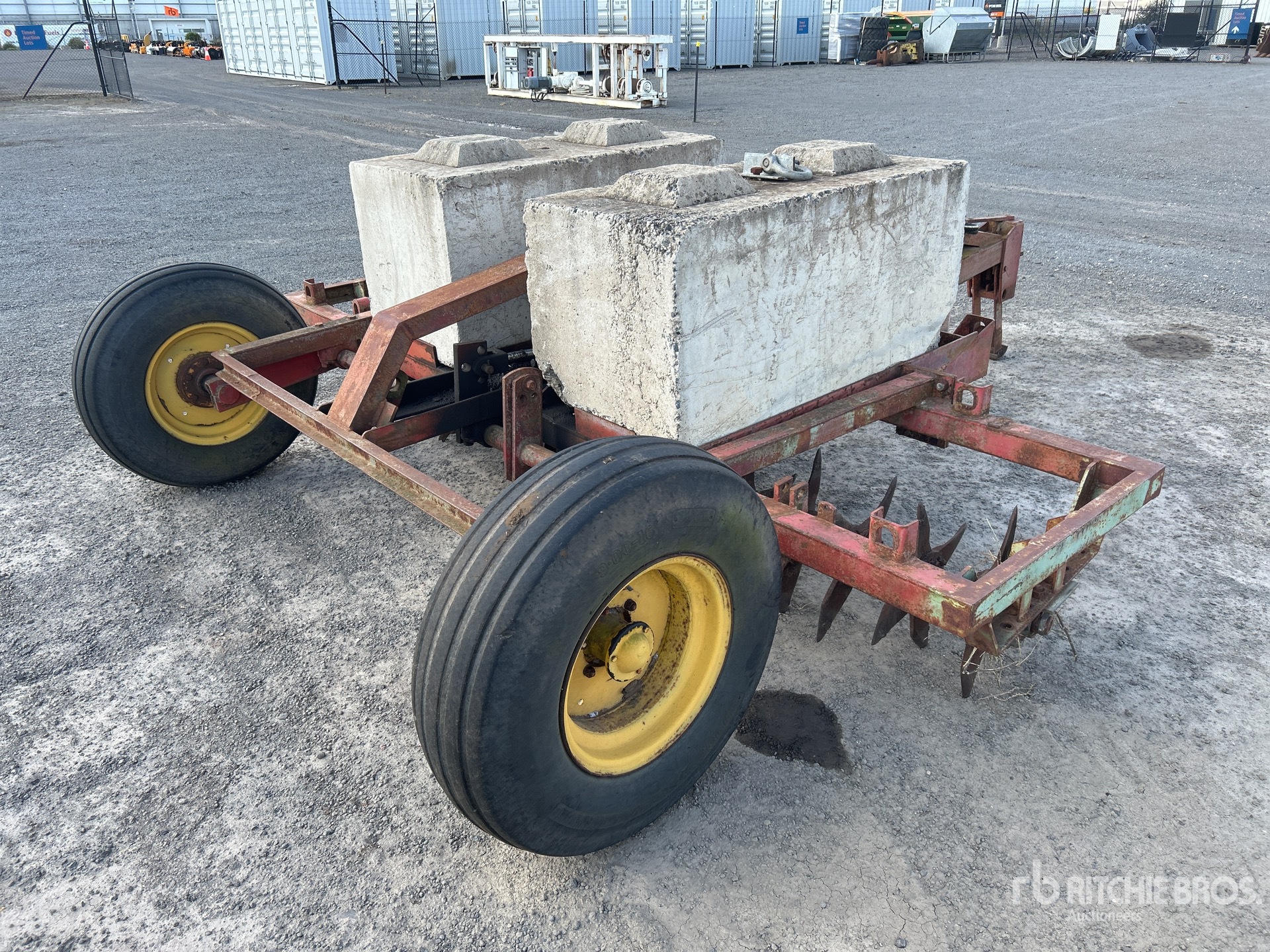 General Appearance with Picture, Right Rear Corner