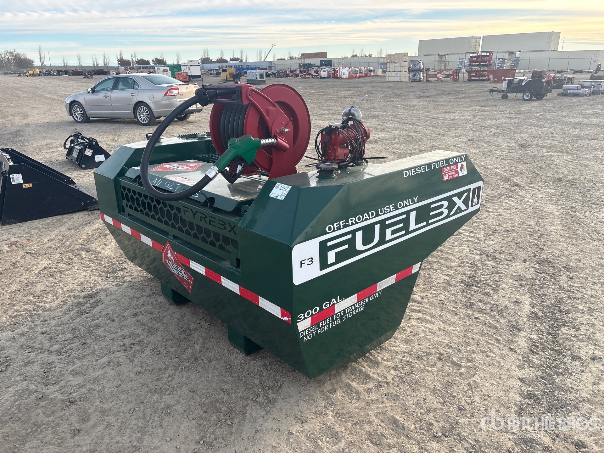 General Appearance with Bild, Ecke vorne links