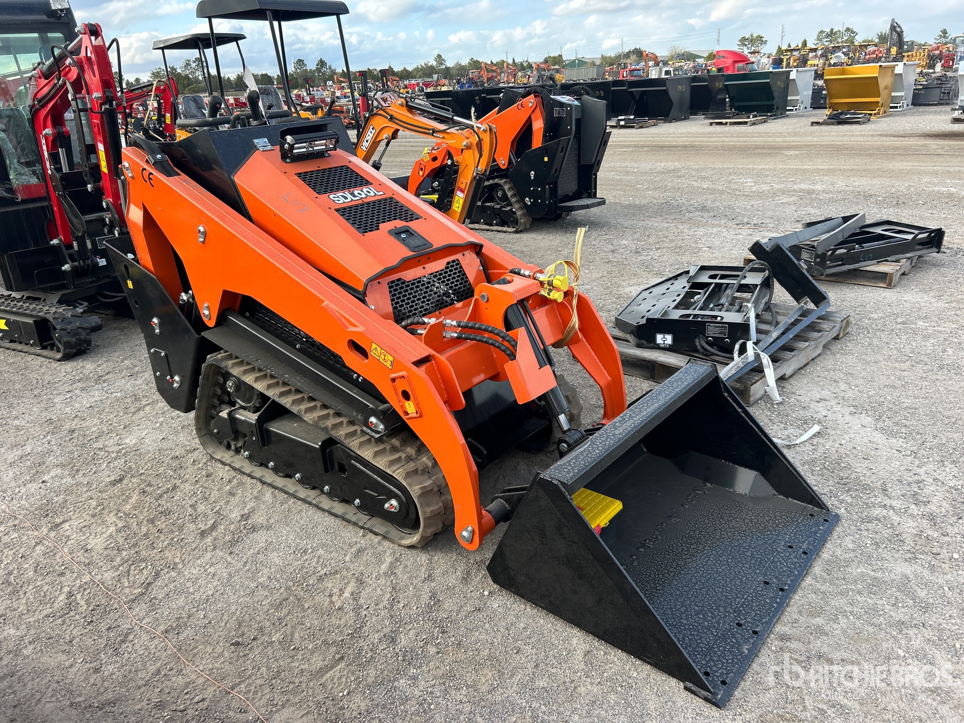 General Appearance with Bild, Ecke vorne rechts