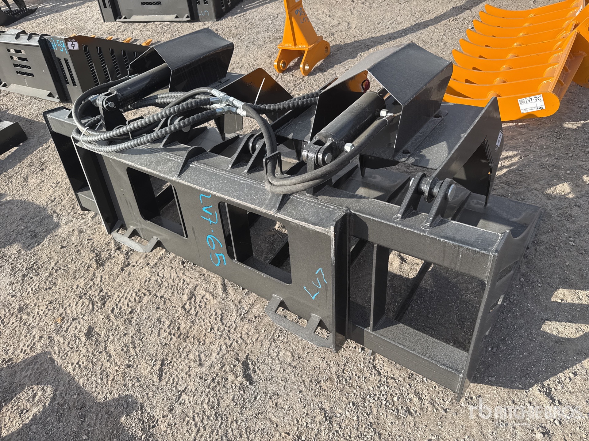 General Appearance with Imagen: esquina trasera derecha