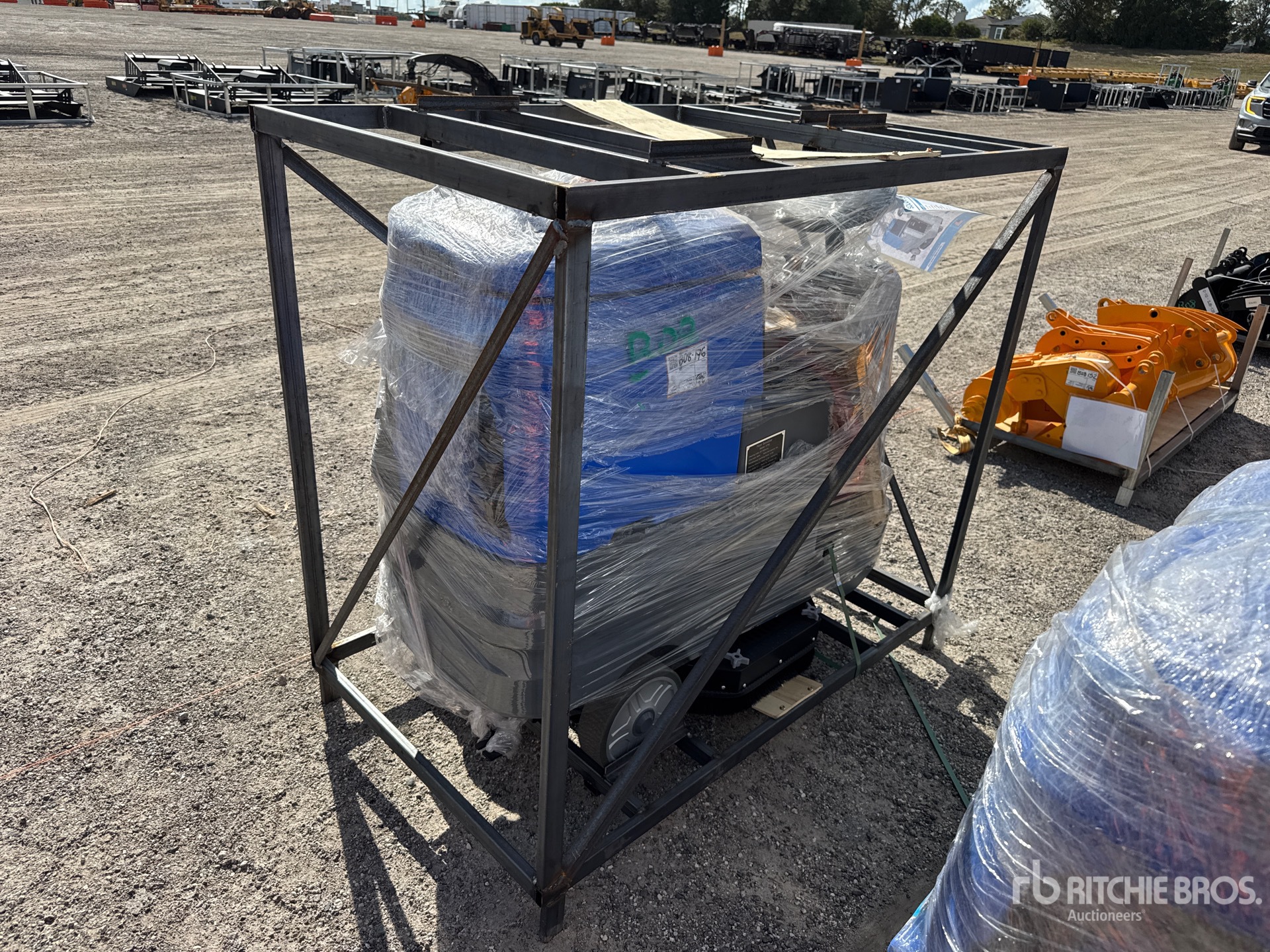 General Appearance with Imagen: esquina trasera derecha