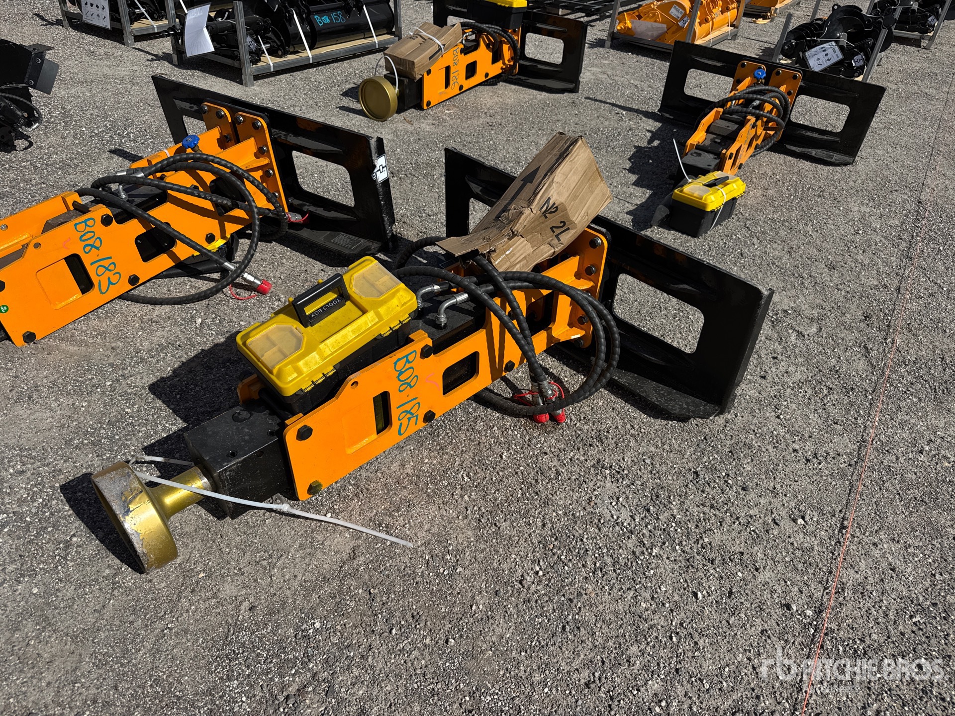 Aspect général with Image, coin avant gauche