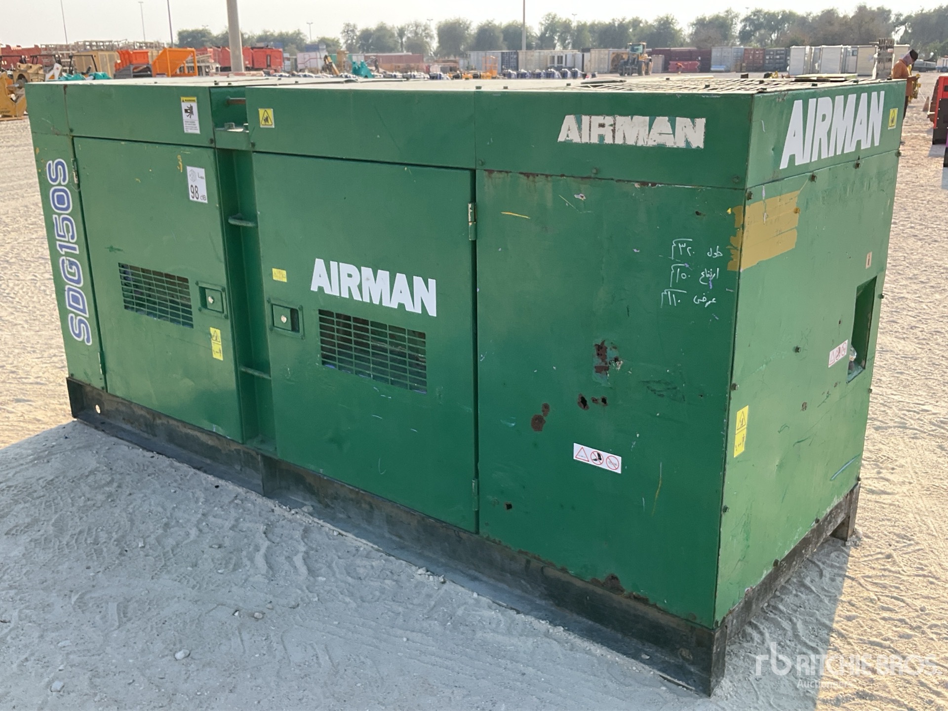 General Appearance with Imagen: esquina trasera derecha