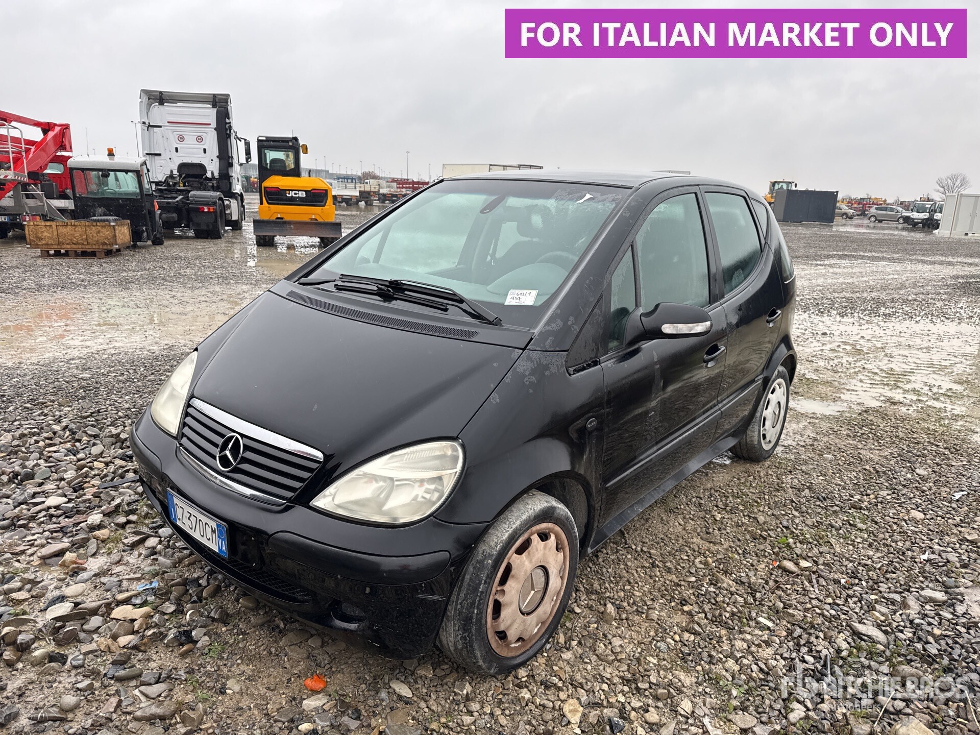 General Appearance with Featured Photo