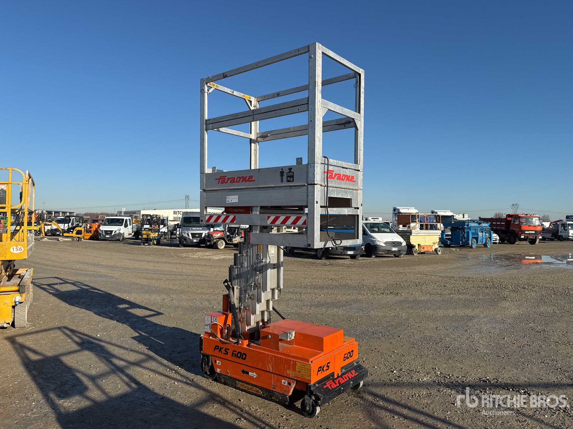 General Appearance with Picture, Right Front Corner