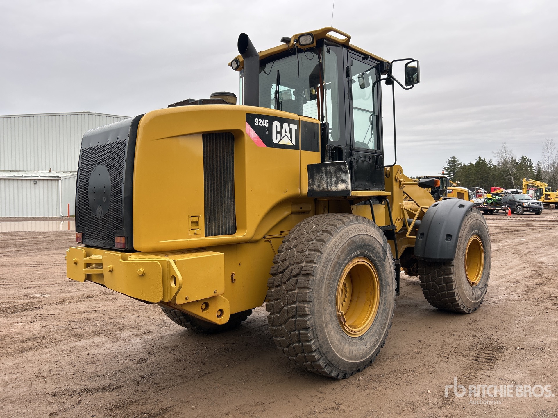 General Appearance with Picture, Right Rear Corner