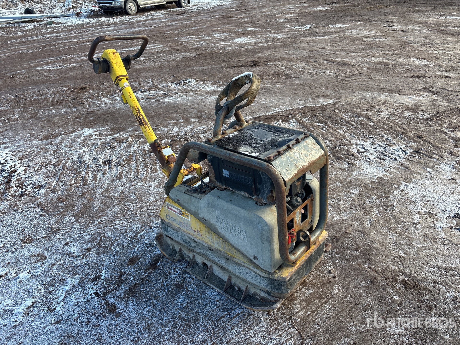 Aspect général with Image, coin avant droit