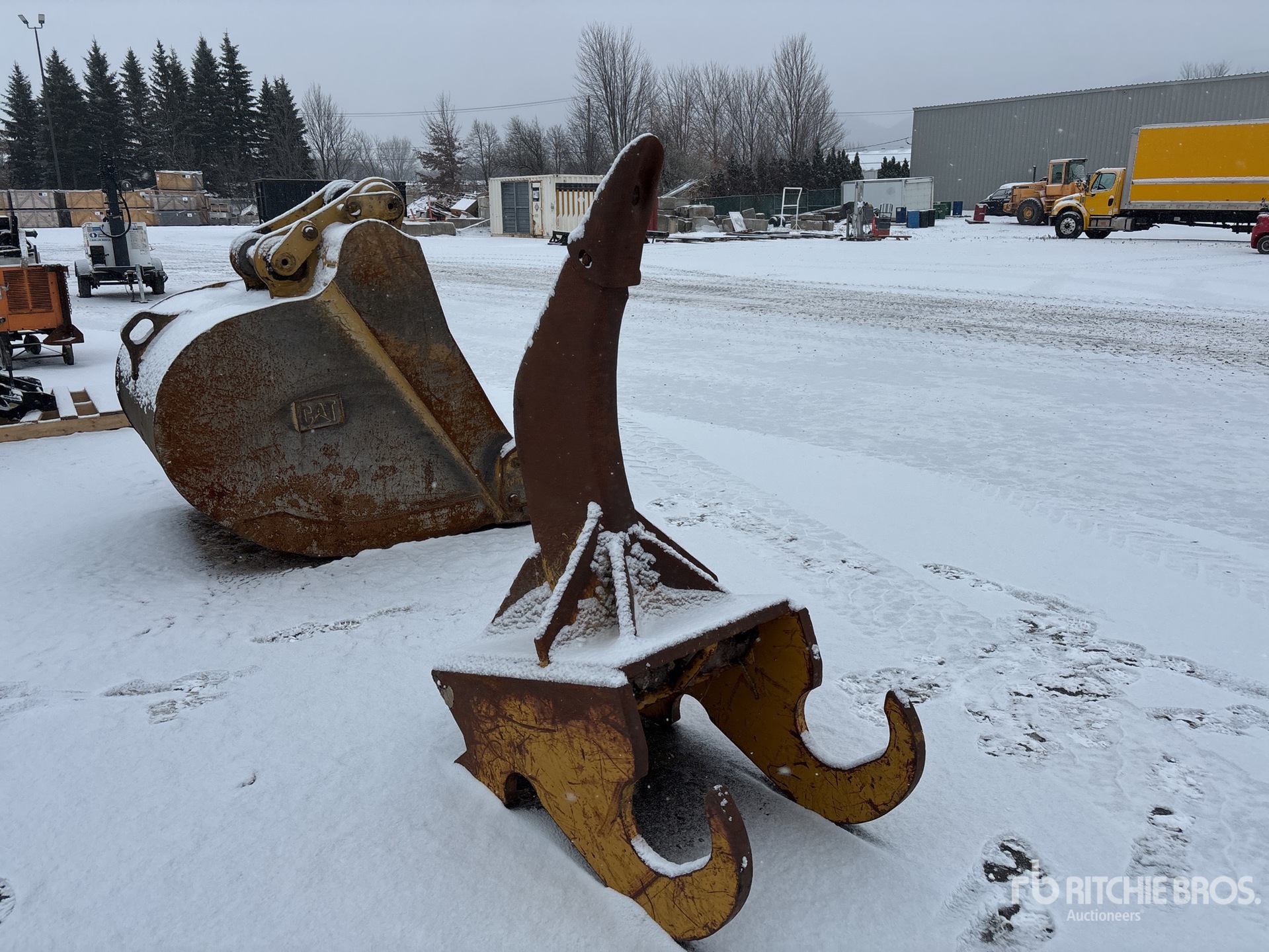 Aspect général with Image, coin avant droit