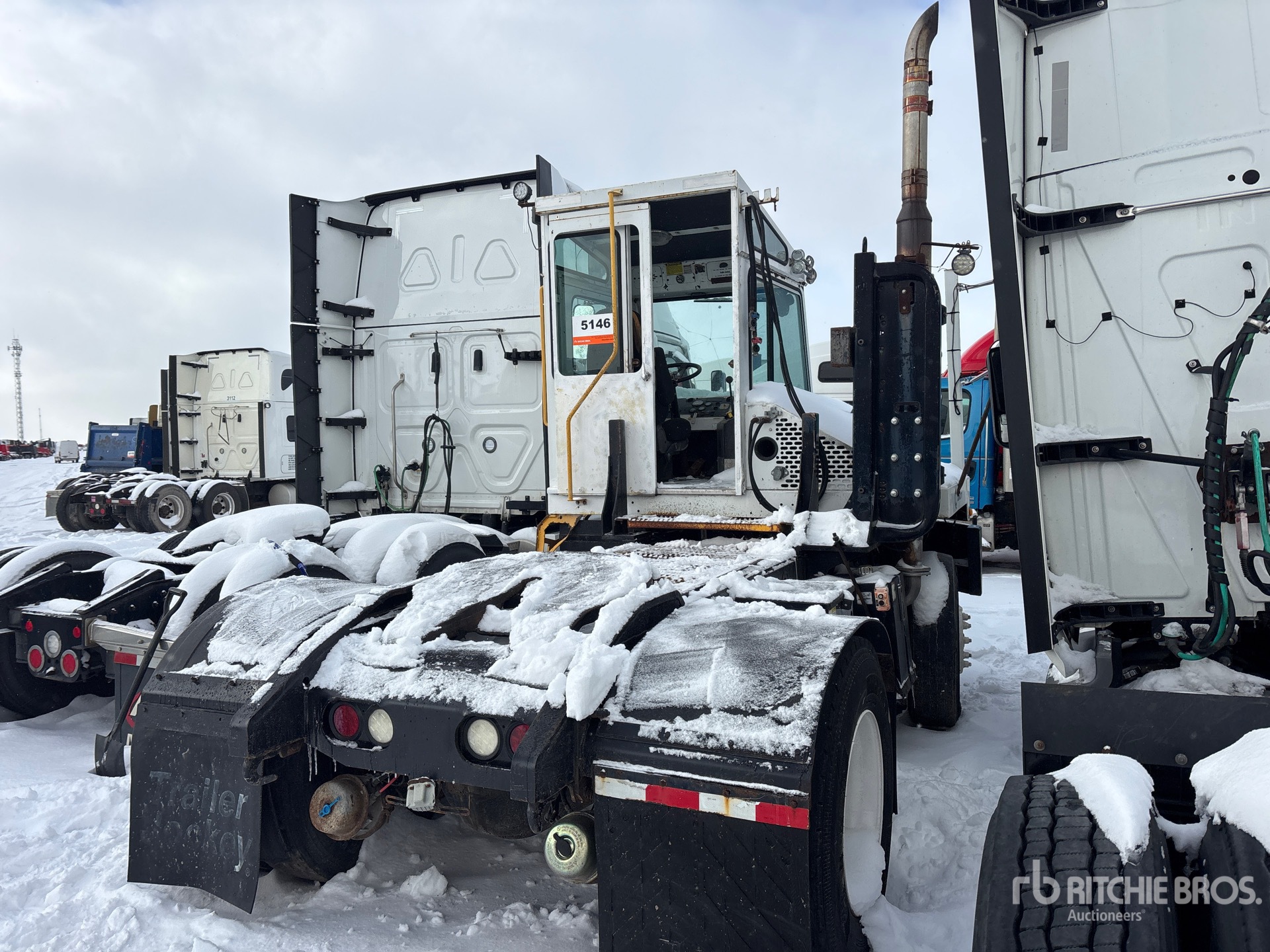 General Appearance with Imagen: esquina trasera derecha