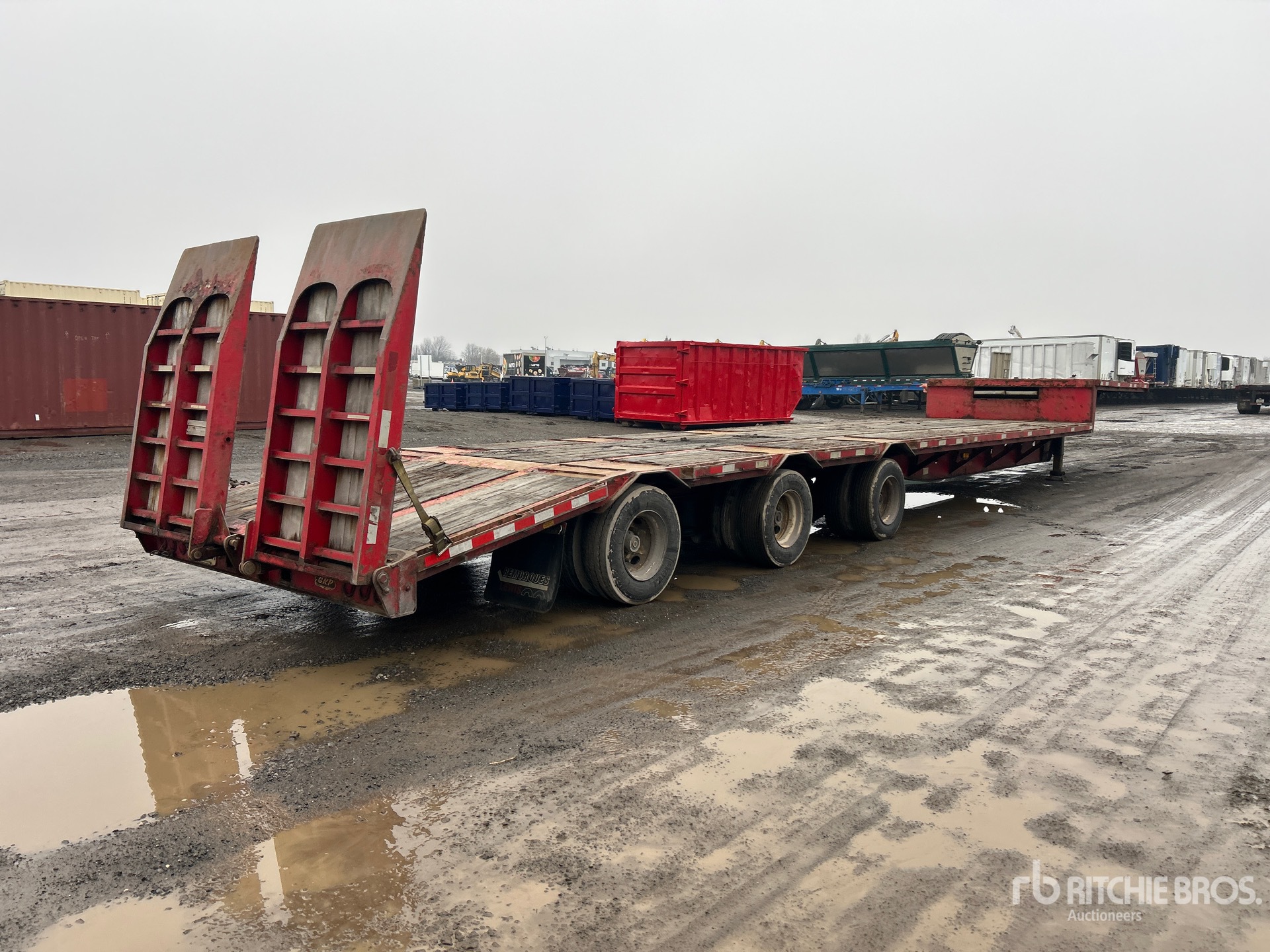 General Appearance with Picture, Right Rear Corner