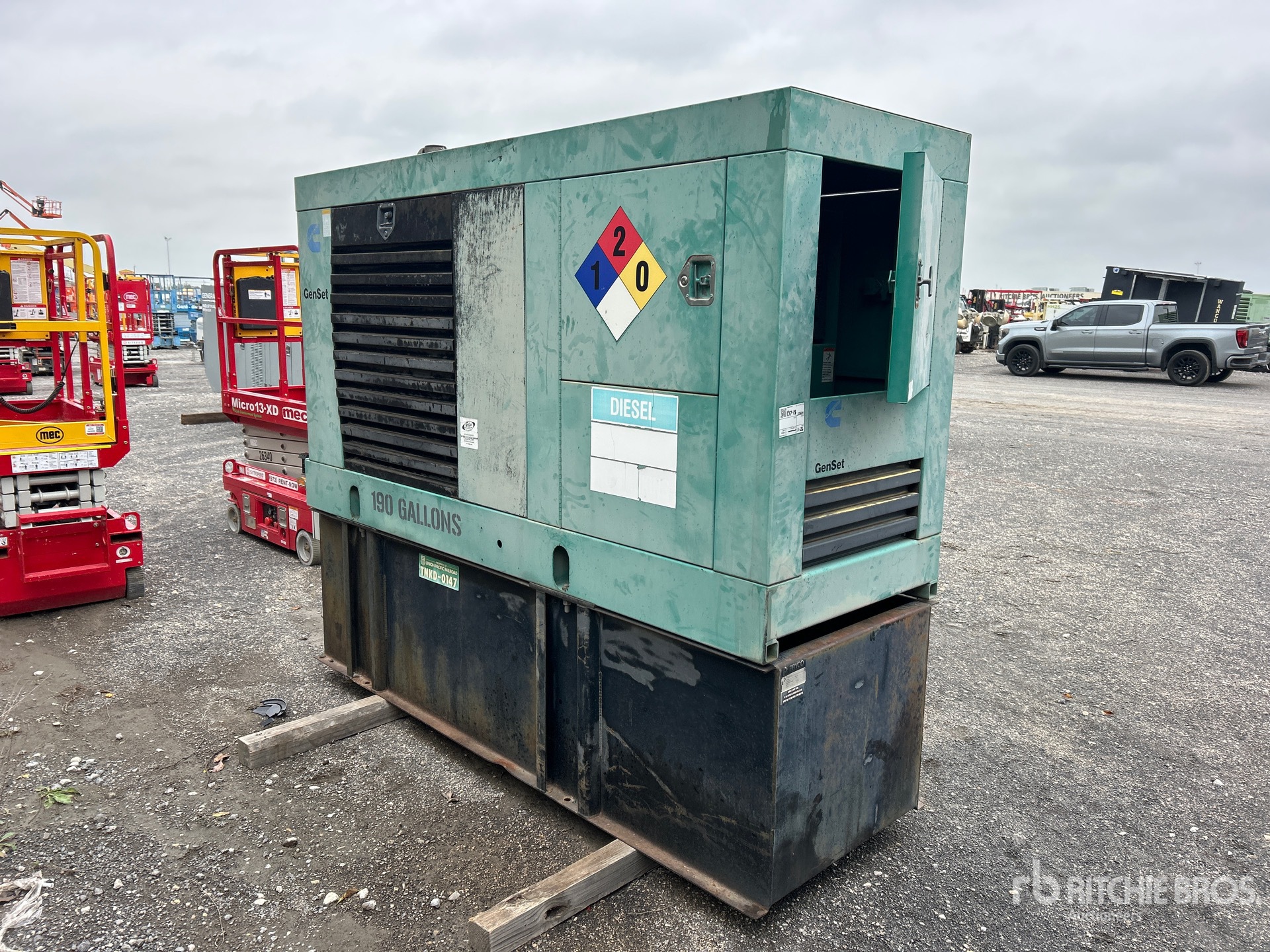 General Appearance with Picture, Left Rear Corner