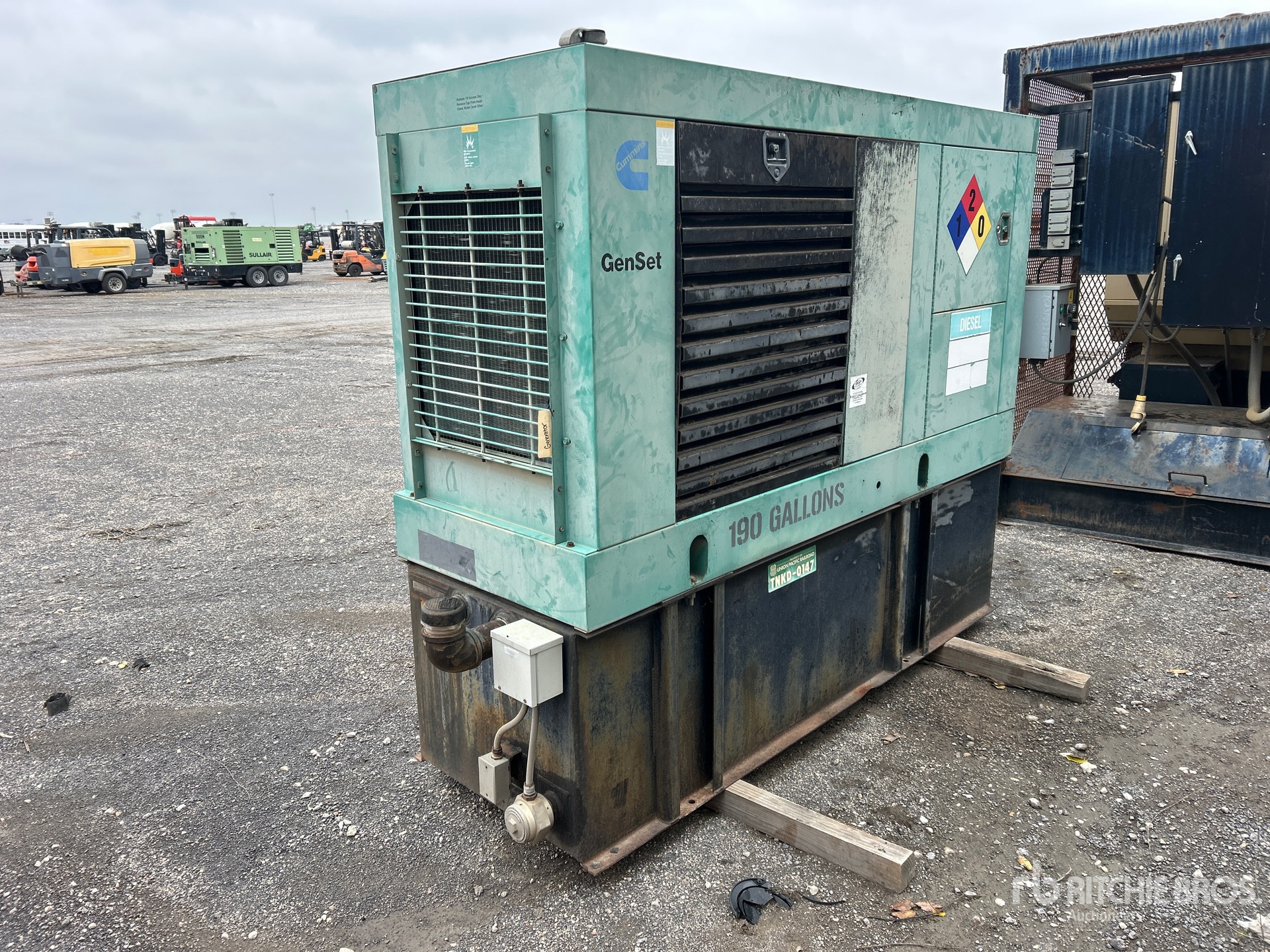 General Appearance with Picture, Left Front Corner