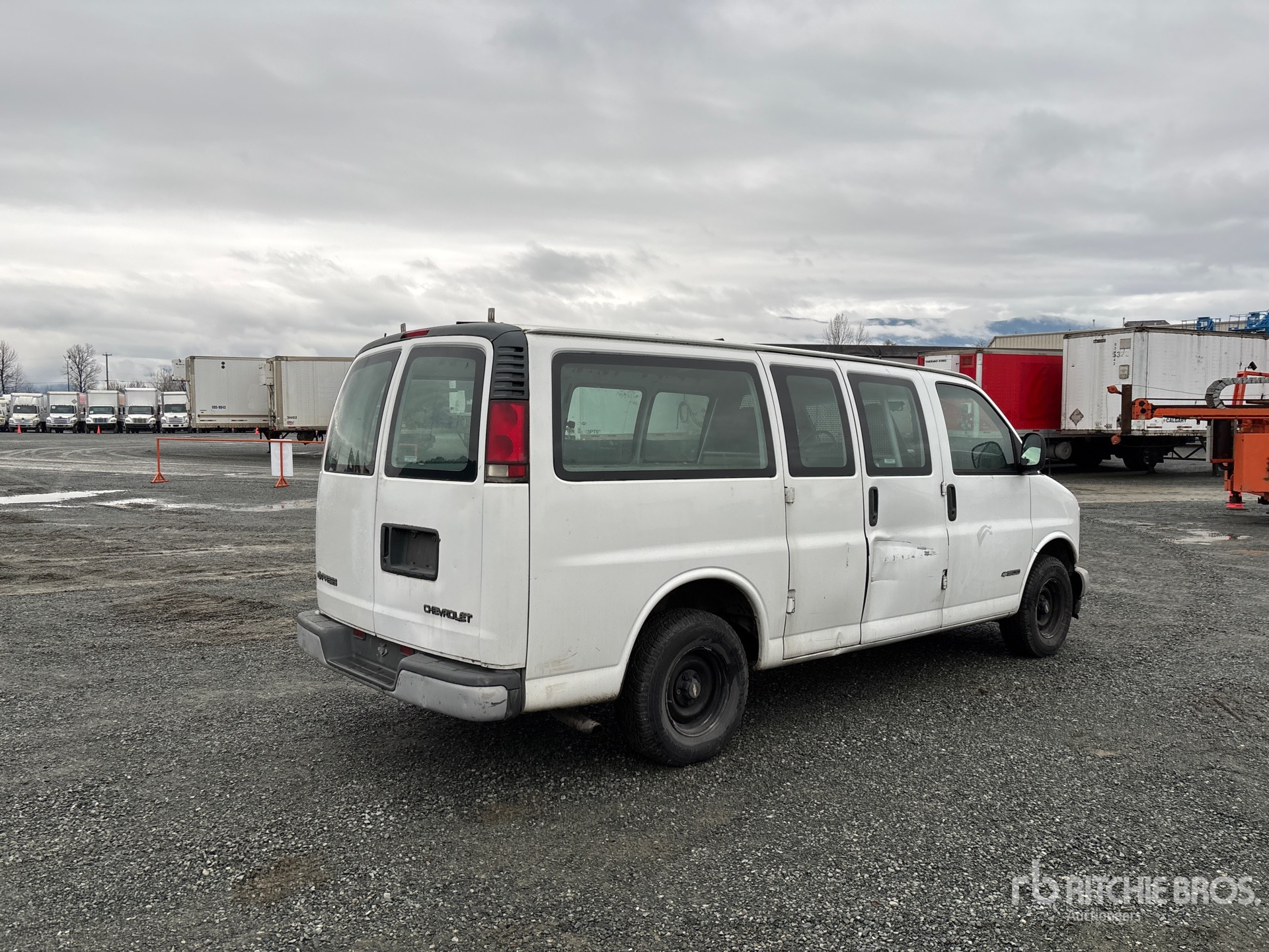 General Appearance with Picture, Right Rear Corner