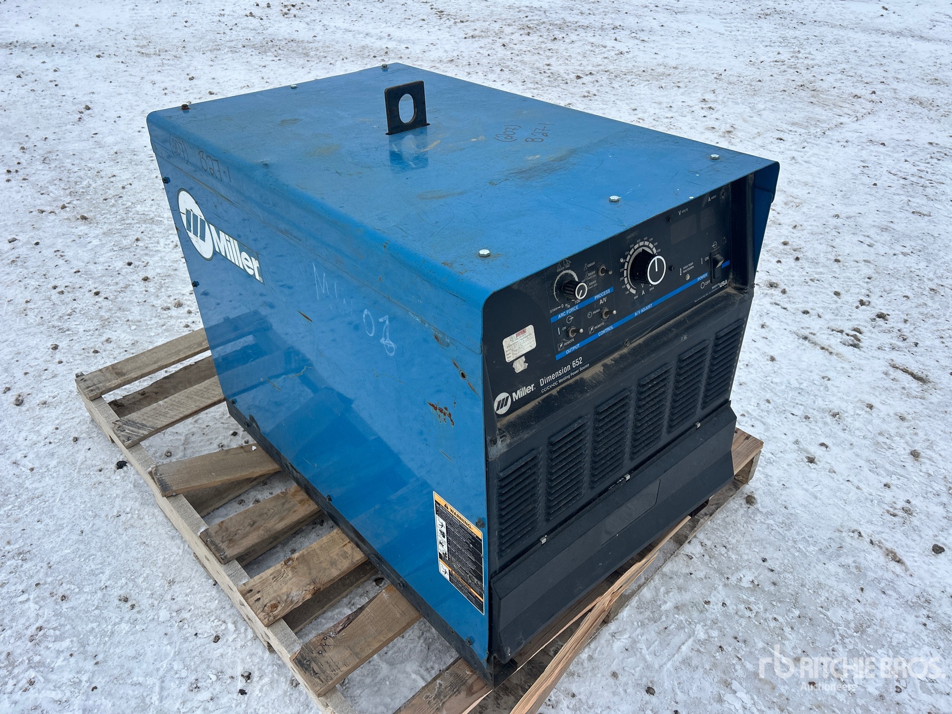 General Appearance with Image, coin avant droit