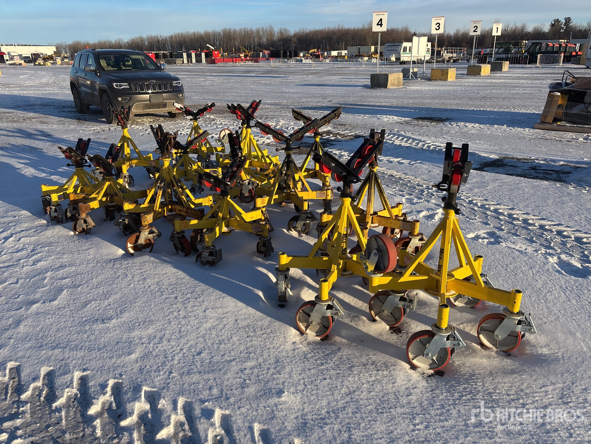 General Appearance with Foto, angolo anteriore sinistro