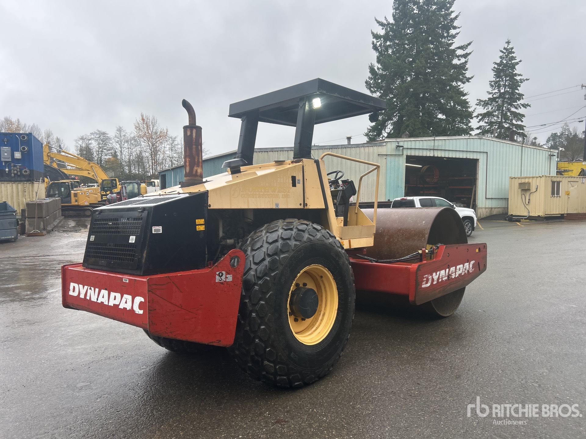 General Appearance with Picture, Right Rear Corner