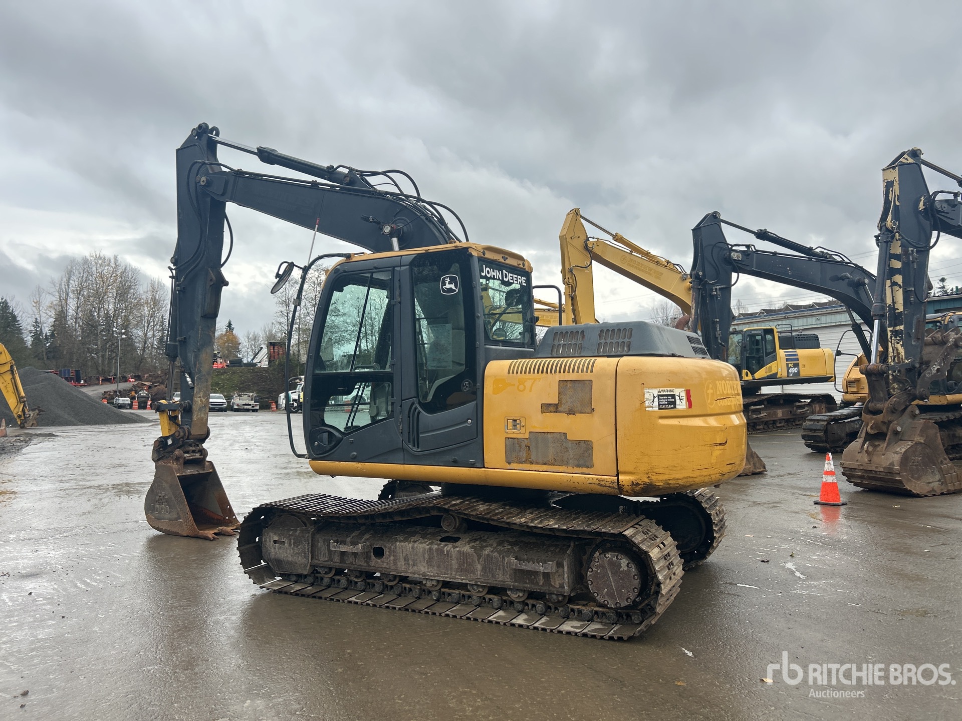 General Appearance with Picture, Left Rear Corner