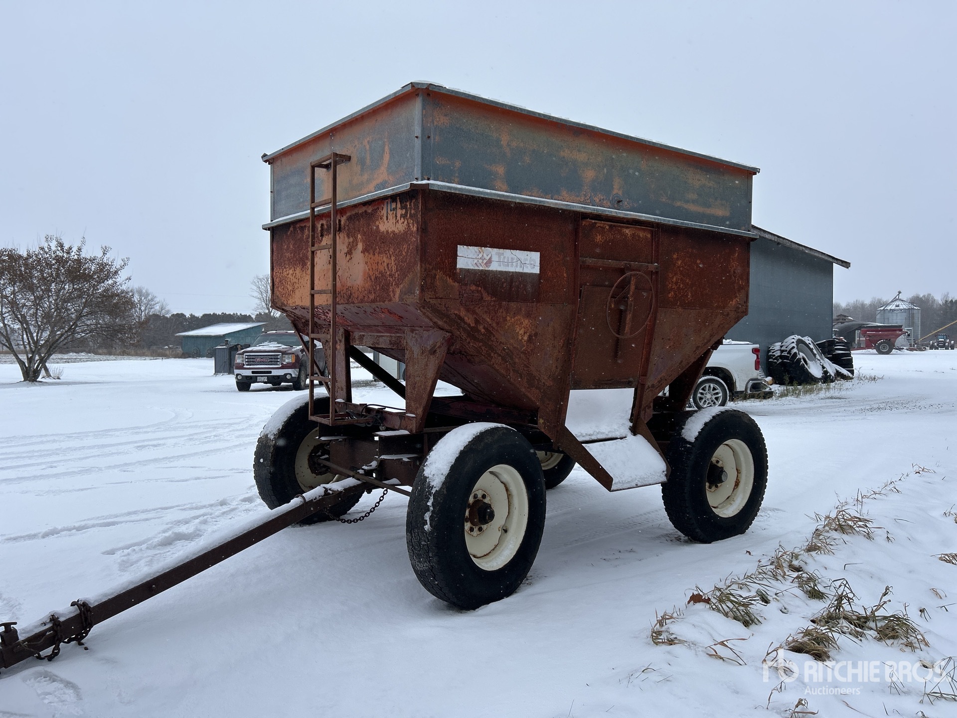 General Appearance with Foto, angolo anteriore sinistro