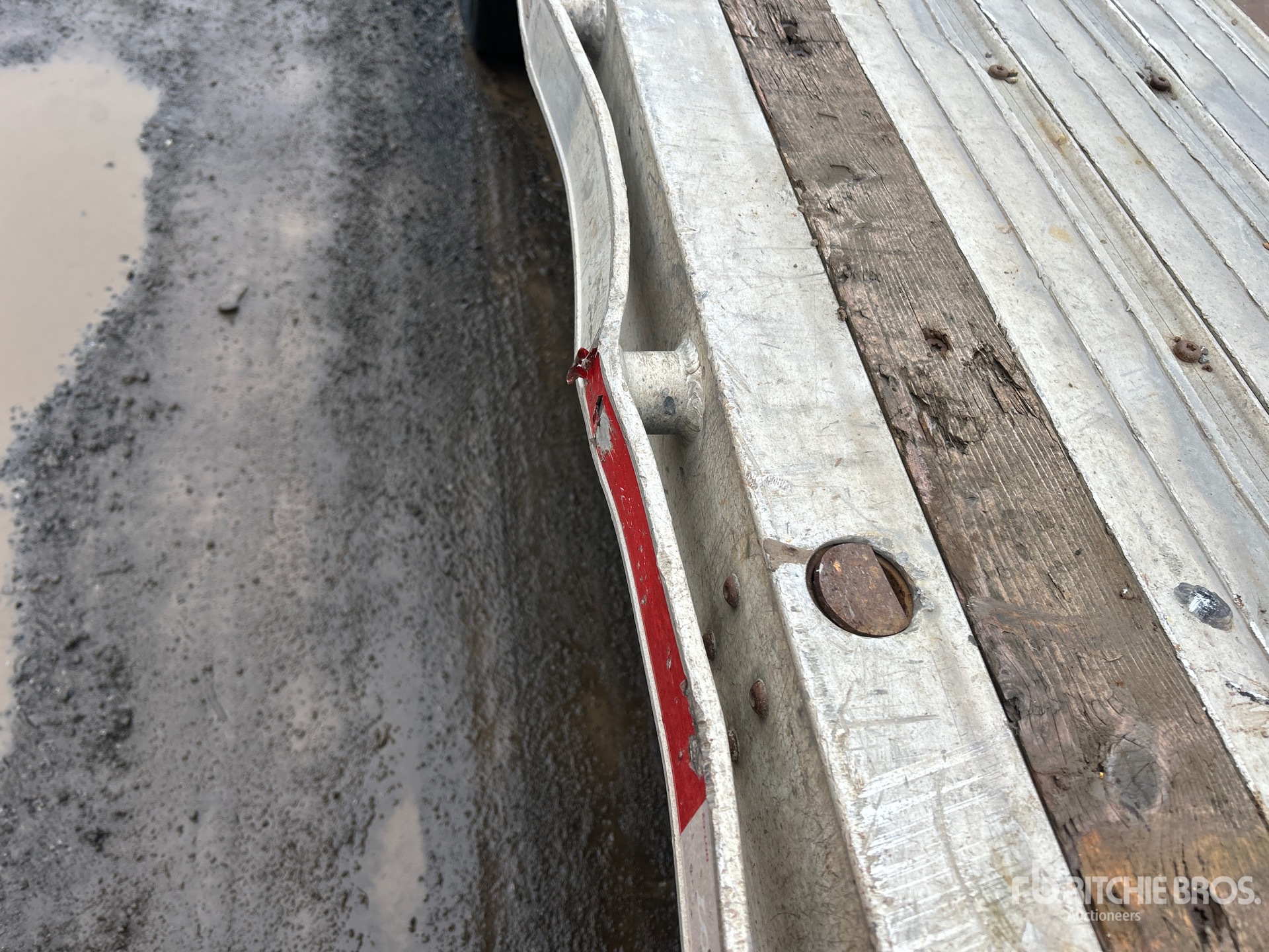 2015 Load King  53 FT TRI/A