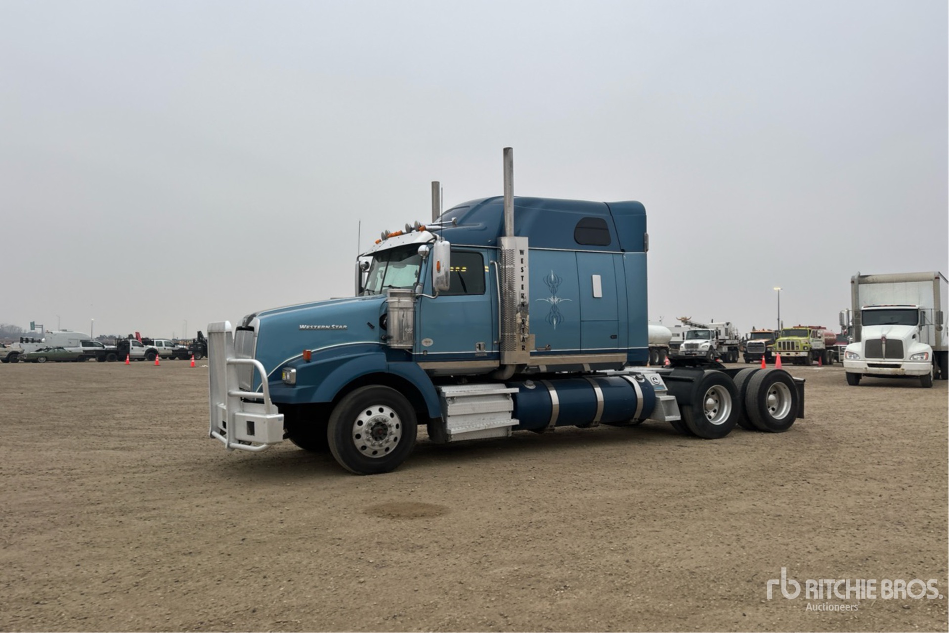 General Appearance with Picture, Left Front Corner