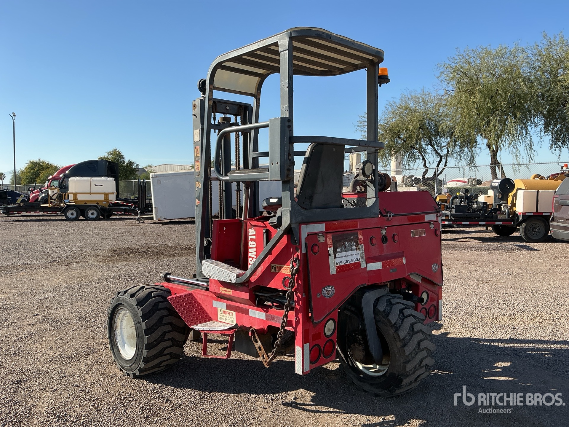 General Appearance with Picture, Left Rear Corner