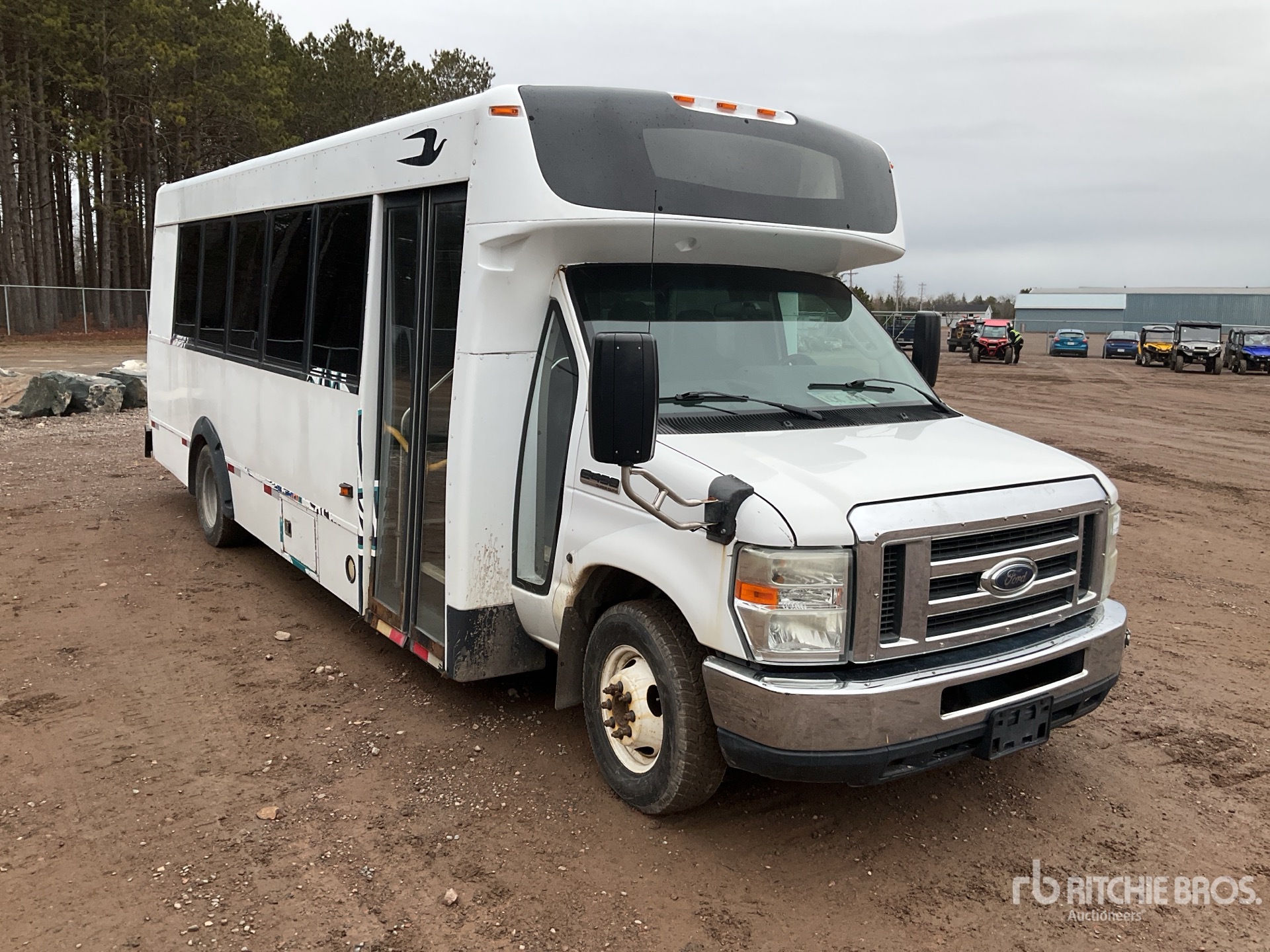 General Appearance with Picture, Right Front Corner