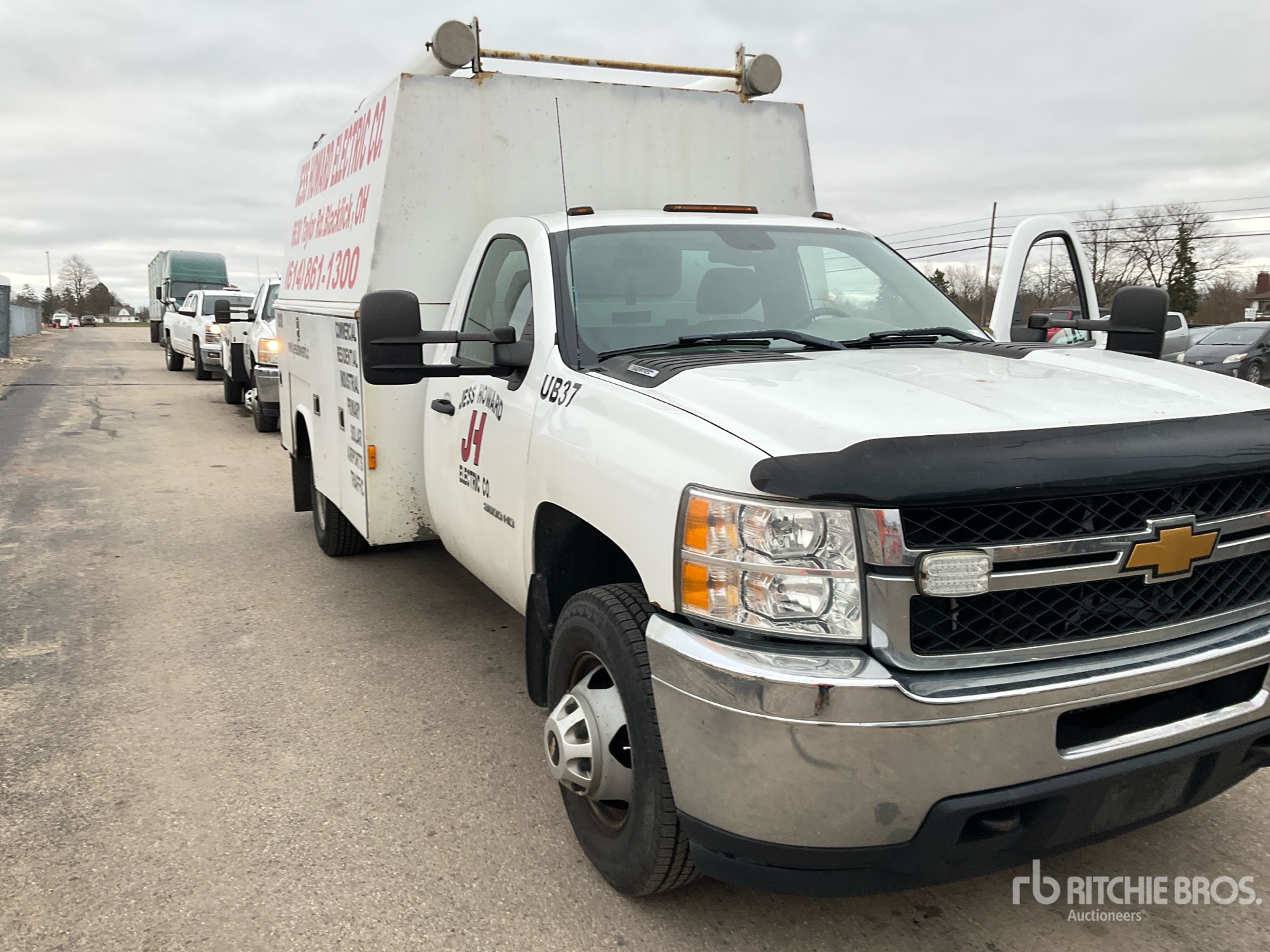 General Appearance with Featured Photo