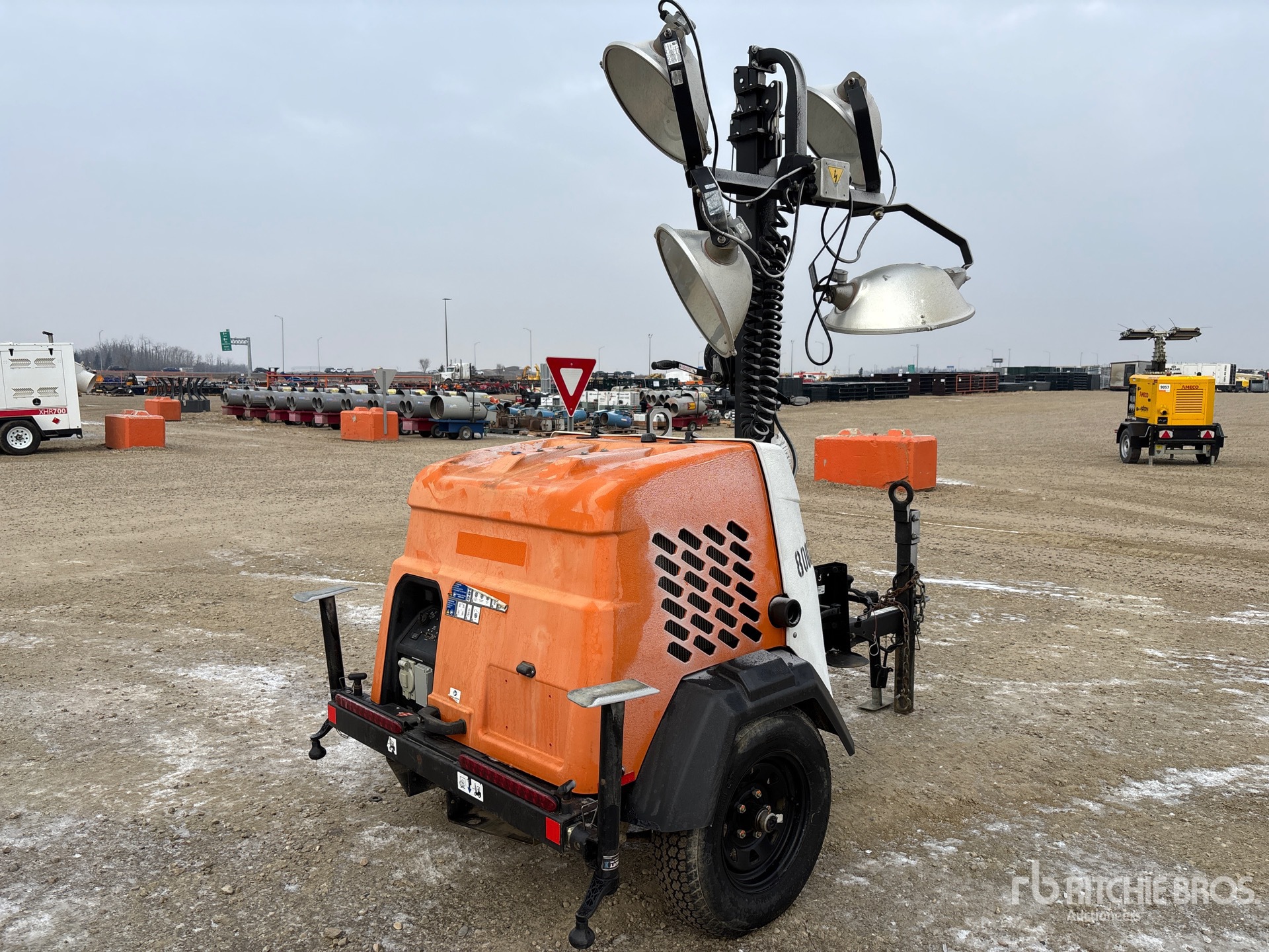 General Appearance with Imagen: esquina trasera derecha