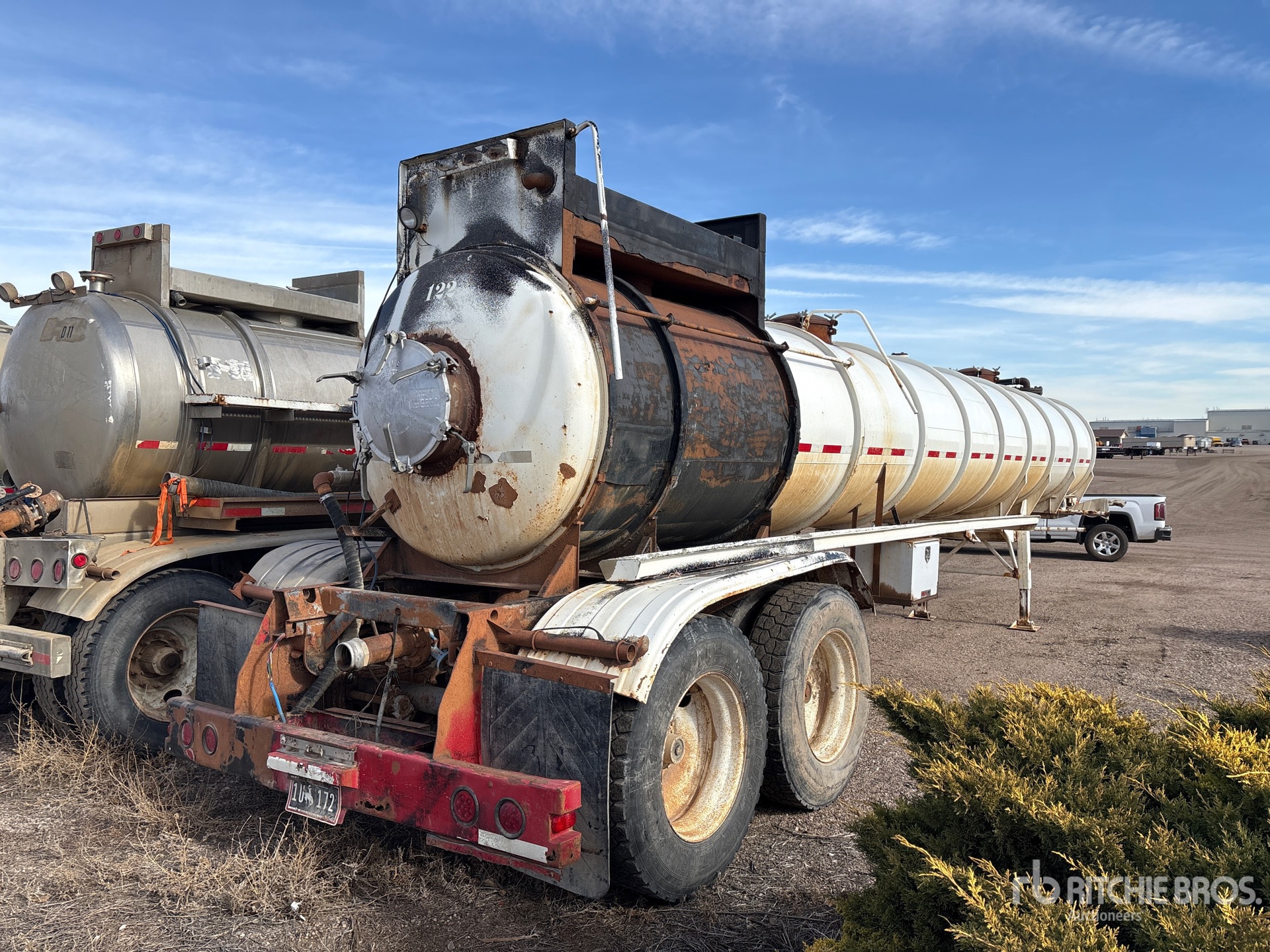 General Appearance with Imagen: esquina trasera derecha