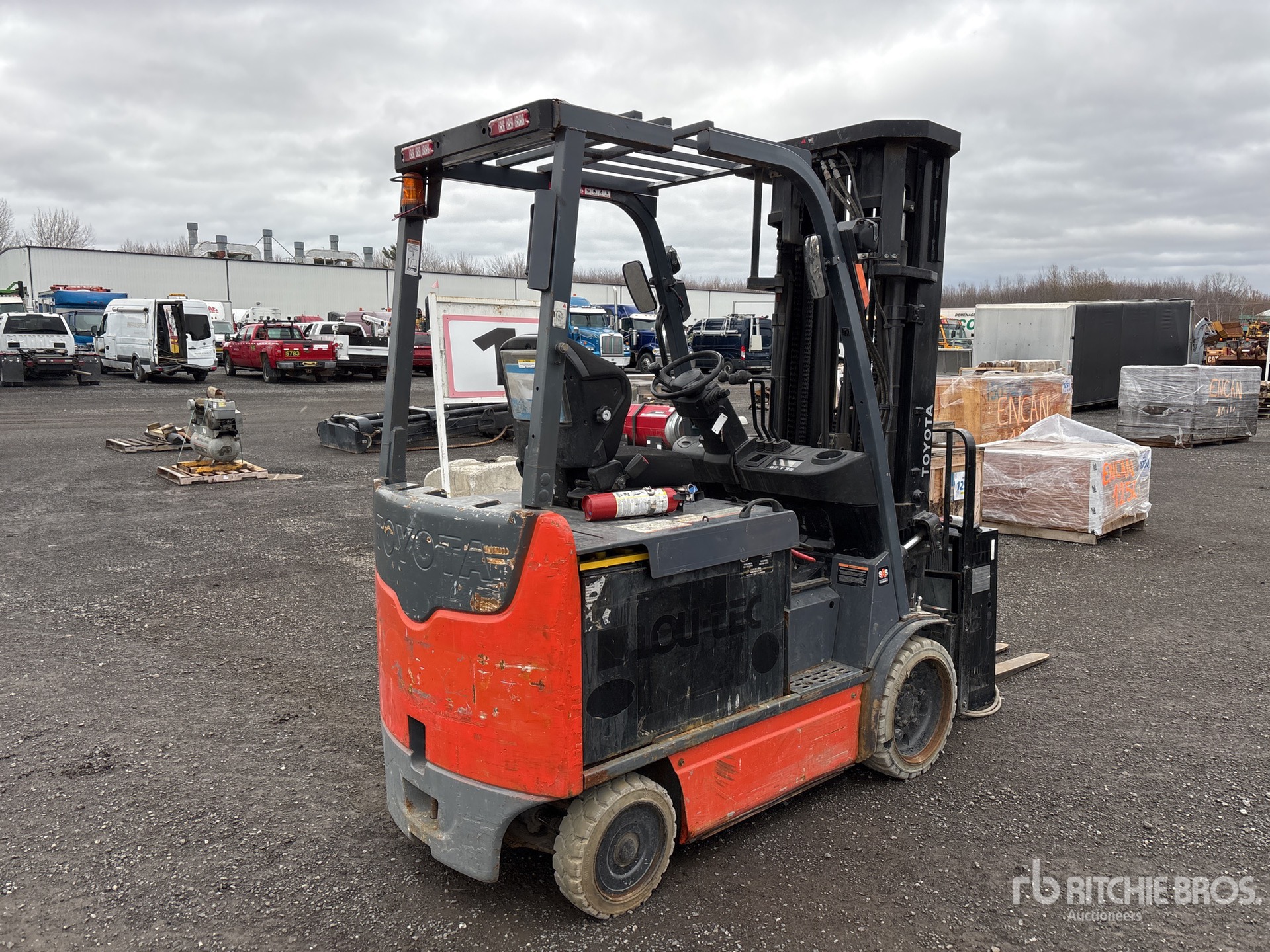 General Appearance with Picture, Right Rear Corner