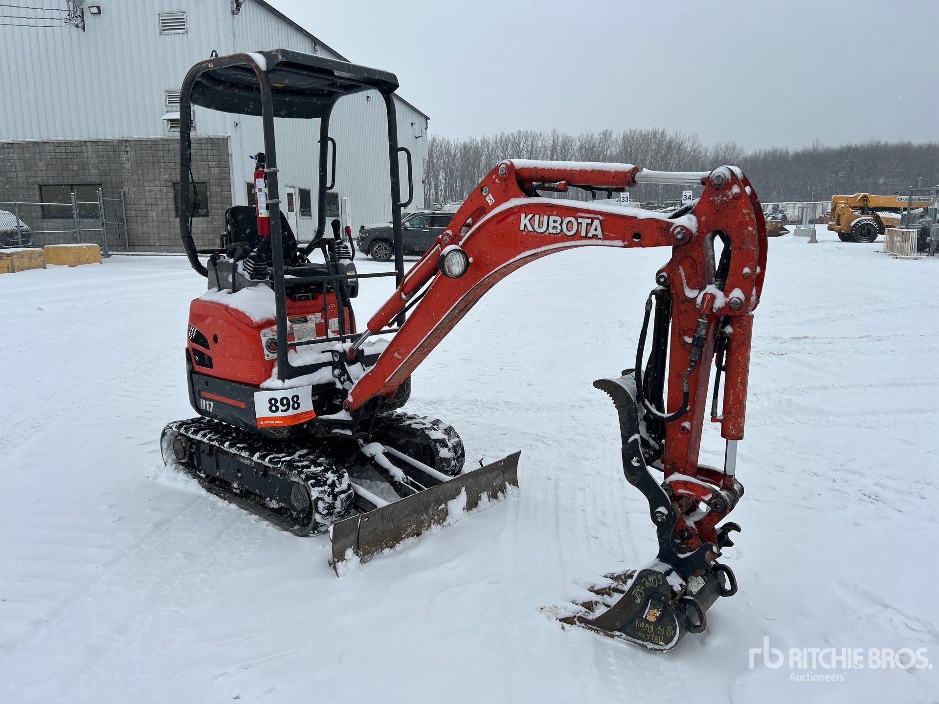 General Appearance with Picture, Right Front Corner