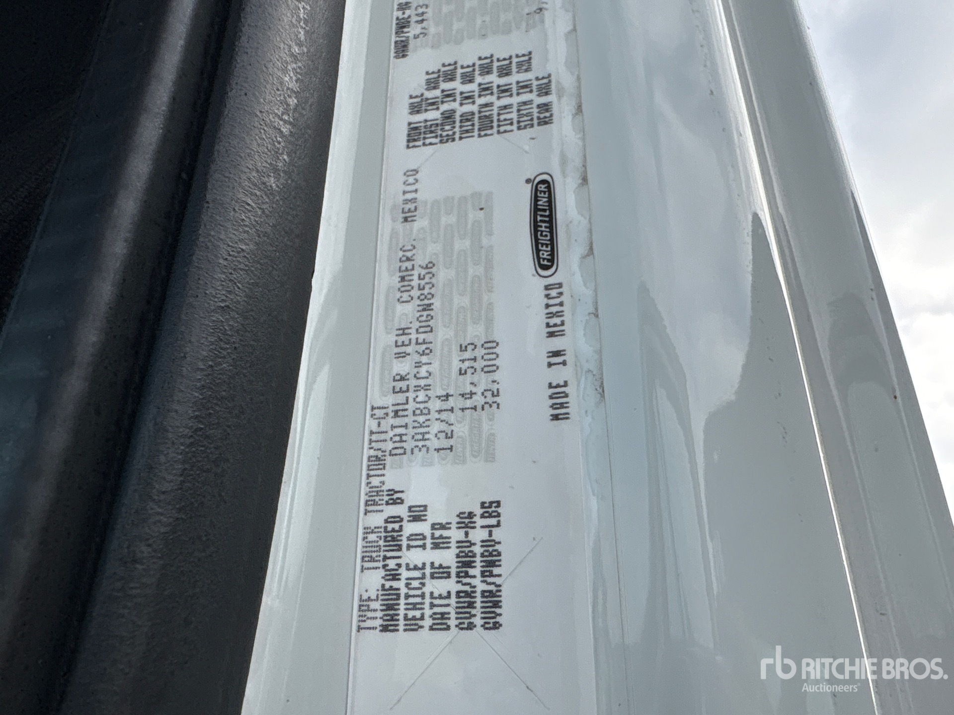 General Appearance with N.º de serie/VIN