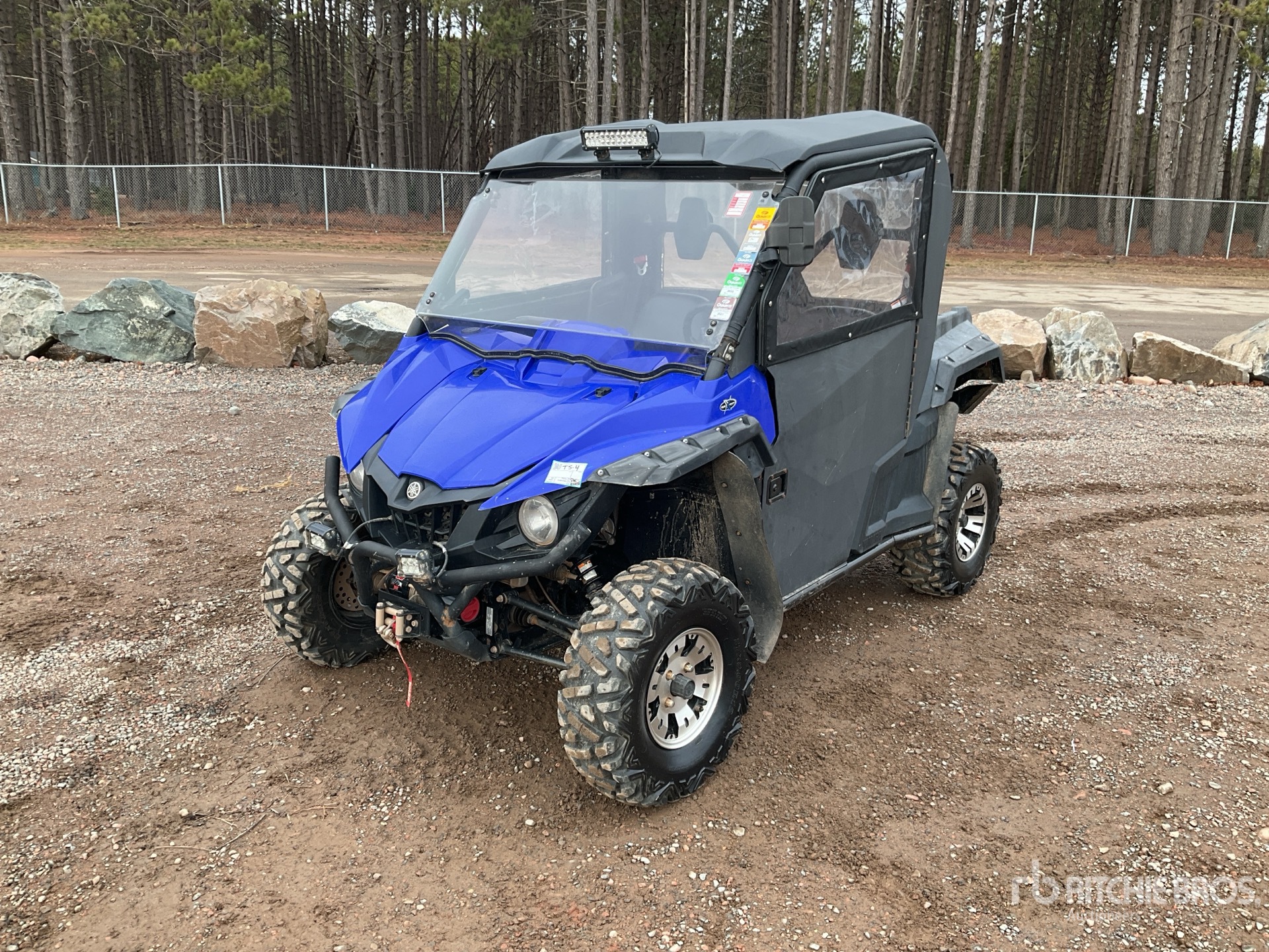 General Appearance with Featured Photo