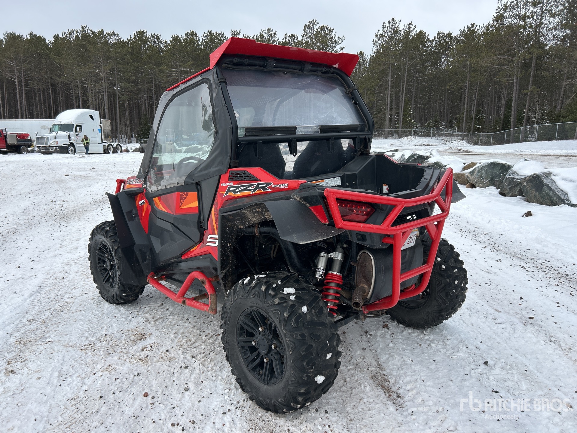 General Appearance with Picture, Left Rear Corner