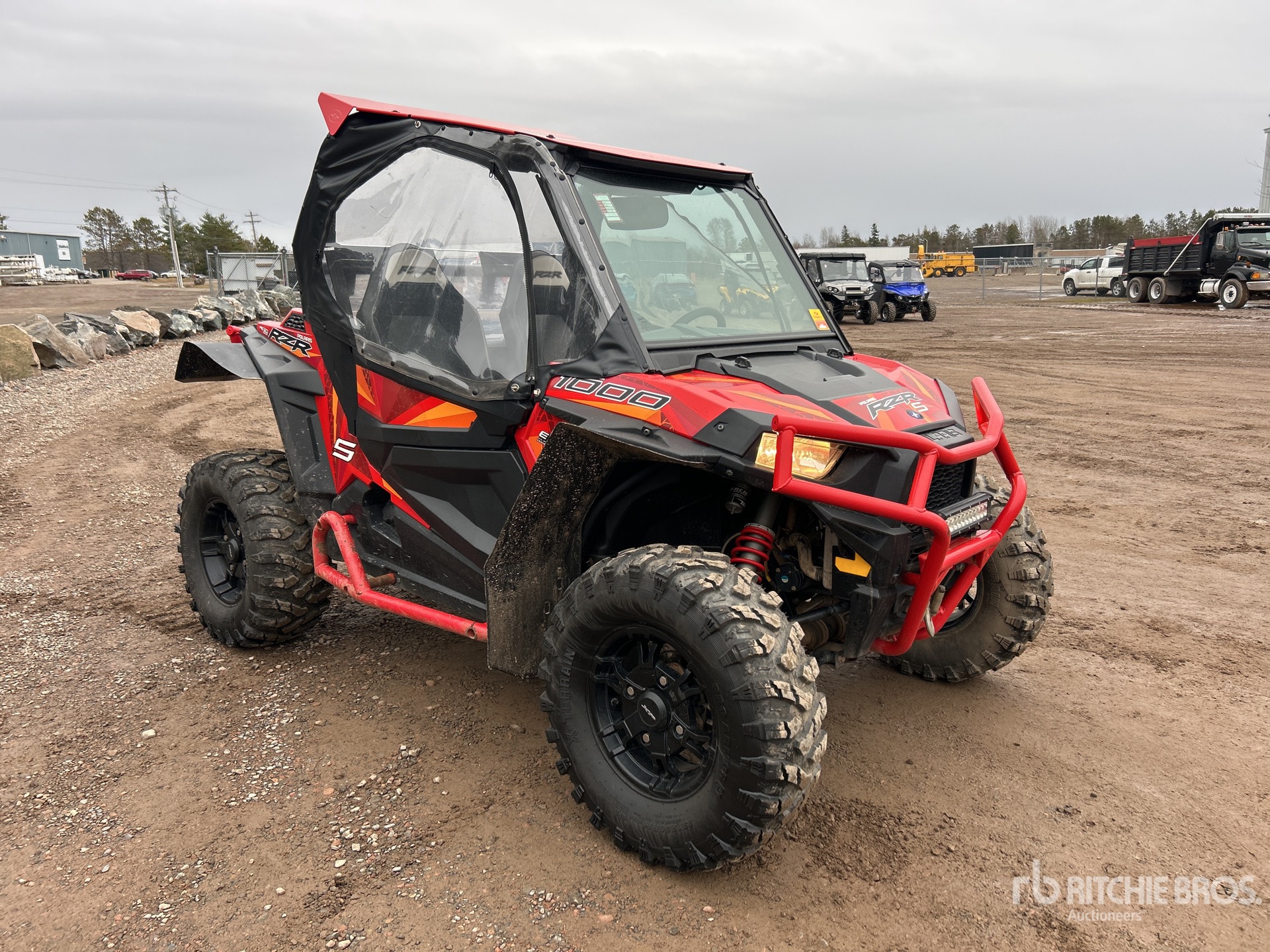 General Appearance with Picture, Right Front Corner