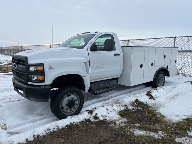 2024 Chevrolet Silverado 4500HD 4x4 Utility Truck (Unused)