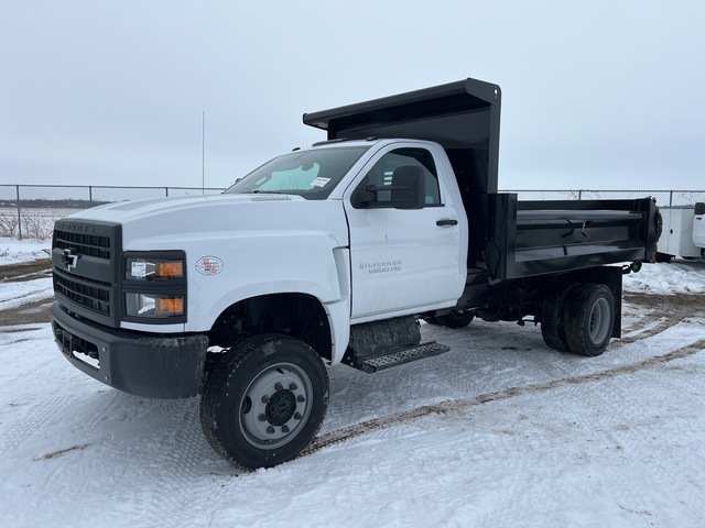2024 Chevrolet 5500 HD 4x4 S/A Dump Truck (Unused)