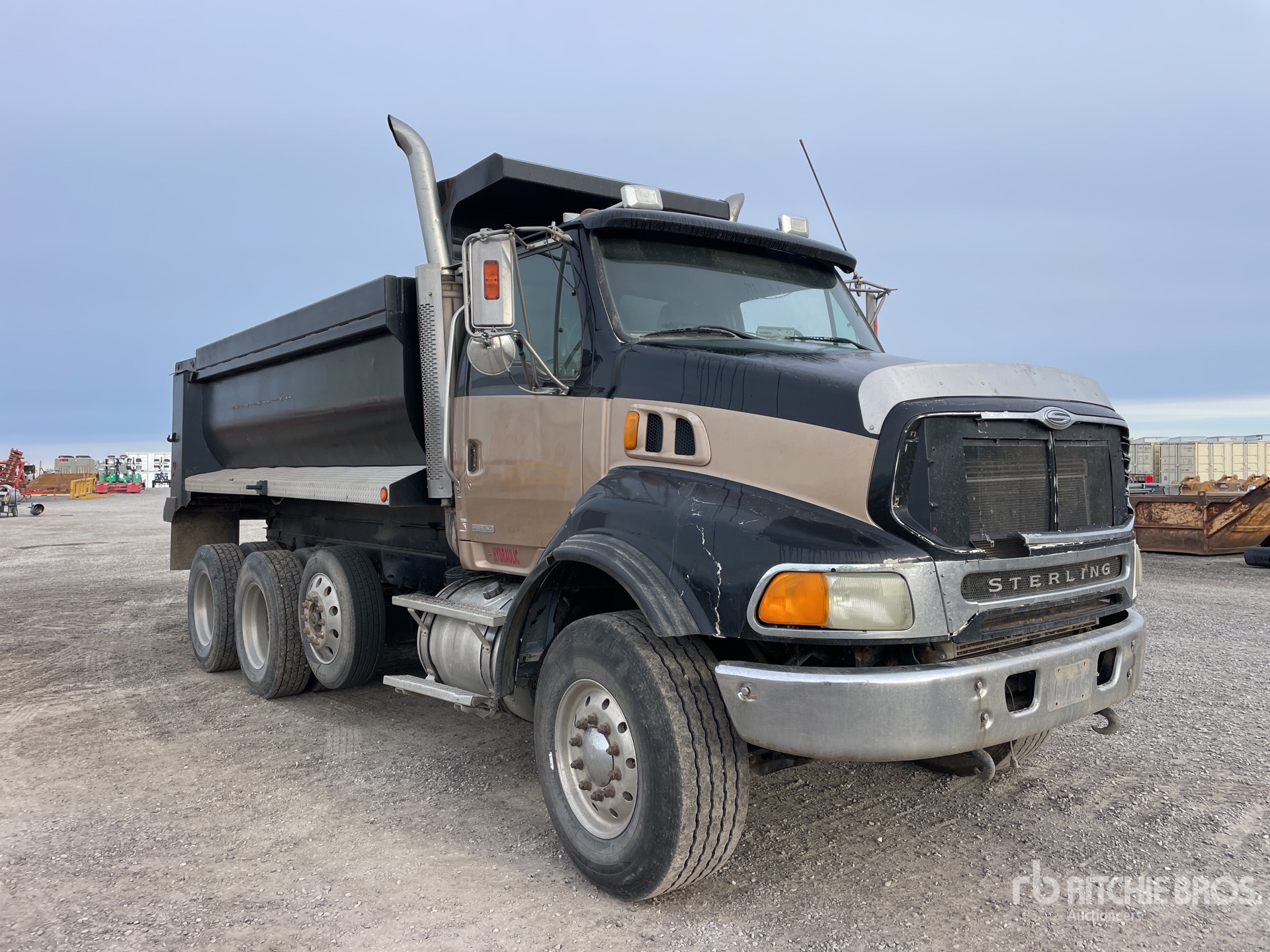 Aspect général with Image, coin avant droit