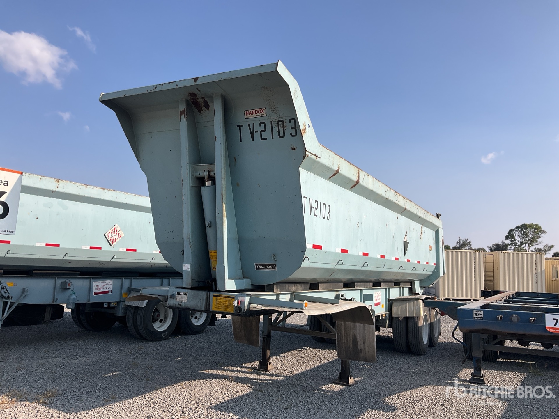 General Appearance with Featured Photo