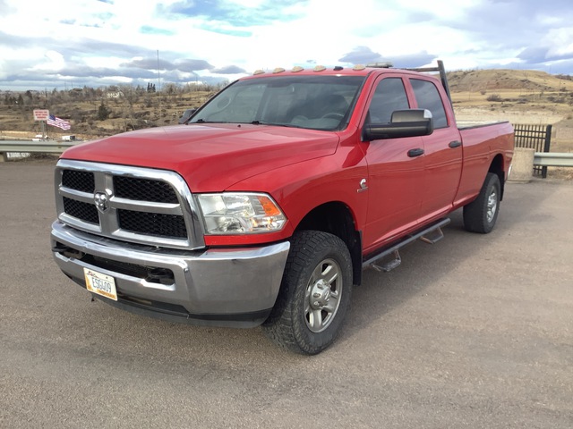 2016 Dodge 3500 4x4 Crew Cab Pickup