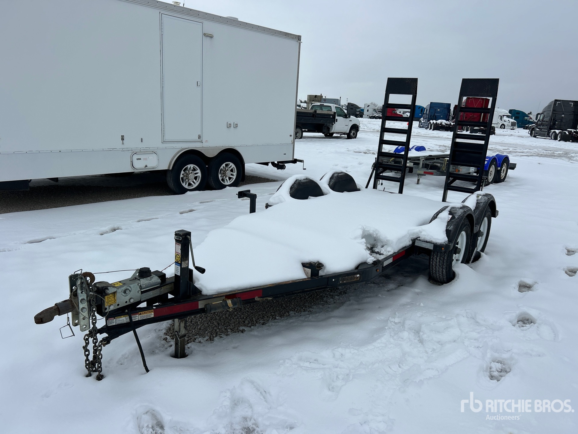 General Appearance with Featured Photo