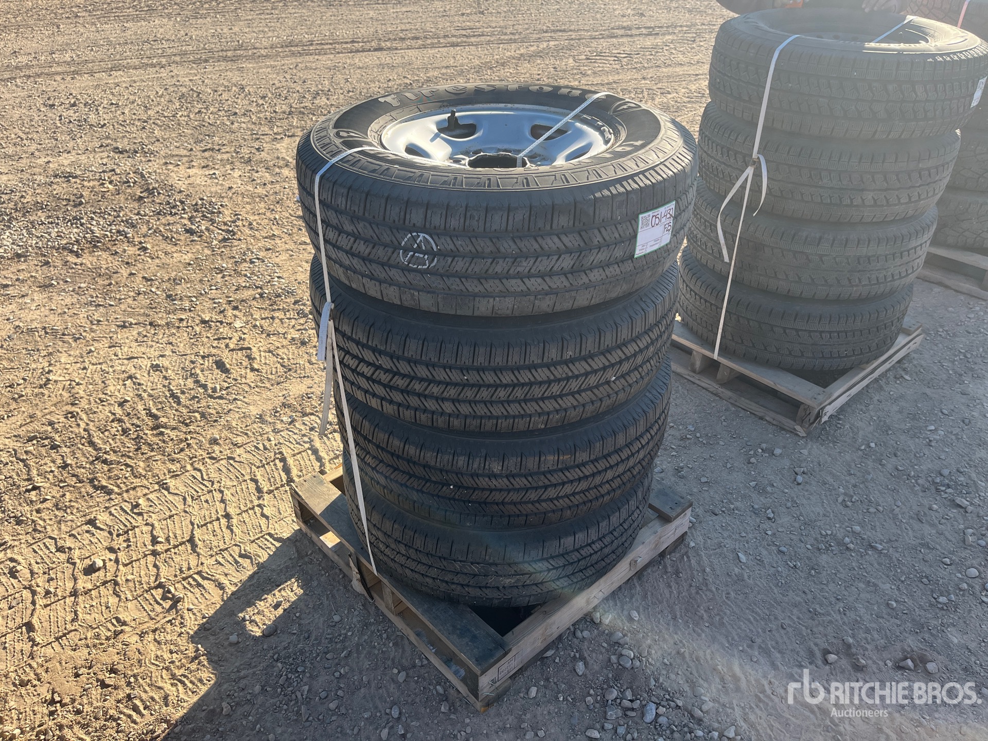 General Appearance with Imagen: esquina delantera izquierda