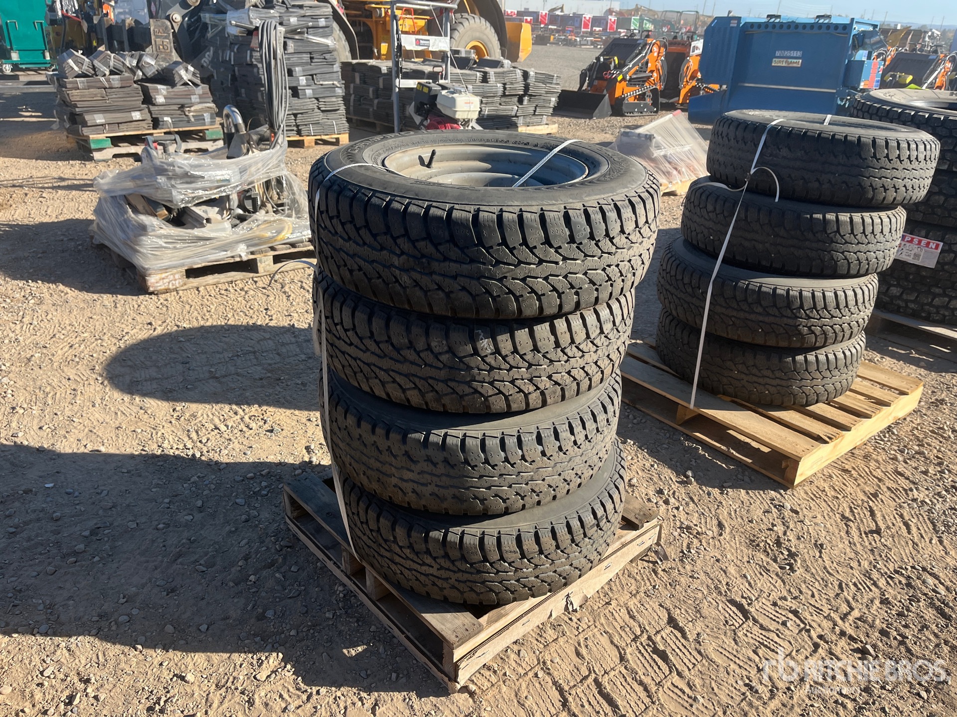 General Appearance with Imagen: esquina trasera derecha