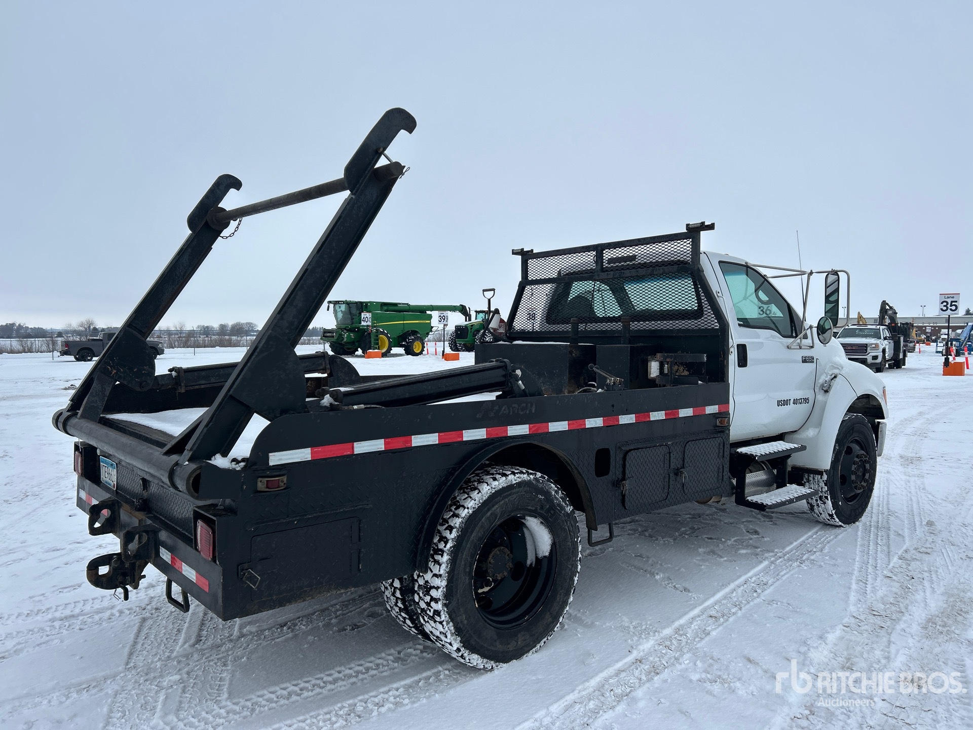 General Appearance with Image, coin arrière droit