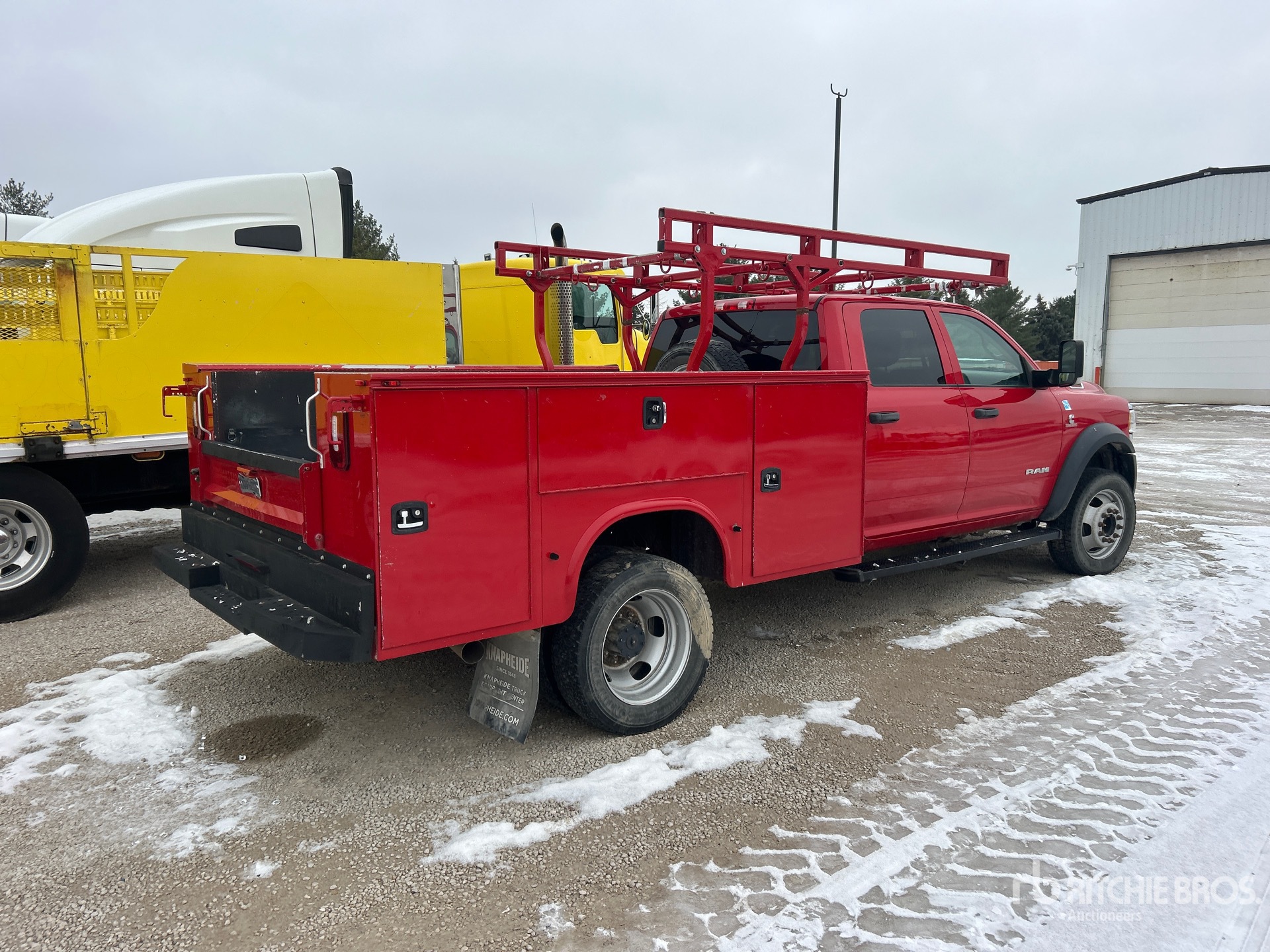 General Appearance with Foto, angolo anteriore sinistro